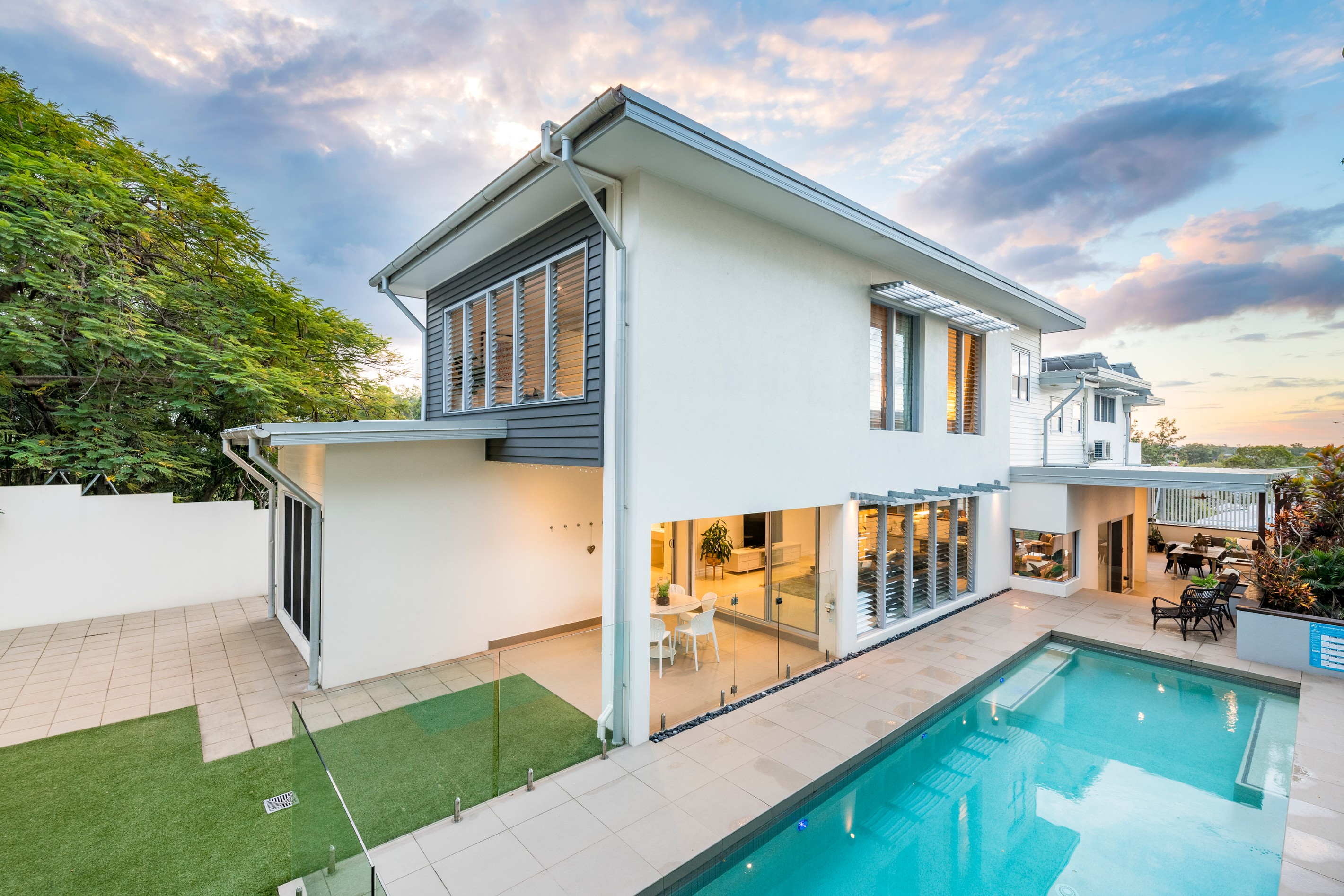 8 Effie Street, Bardon, QLD 4065