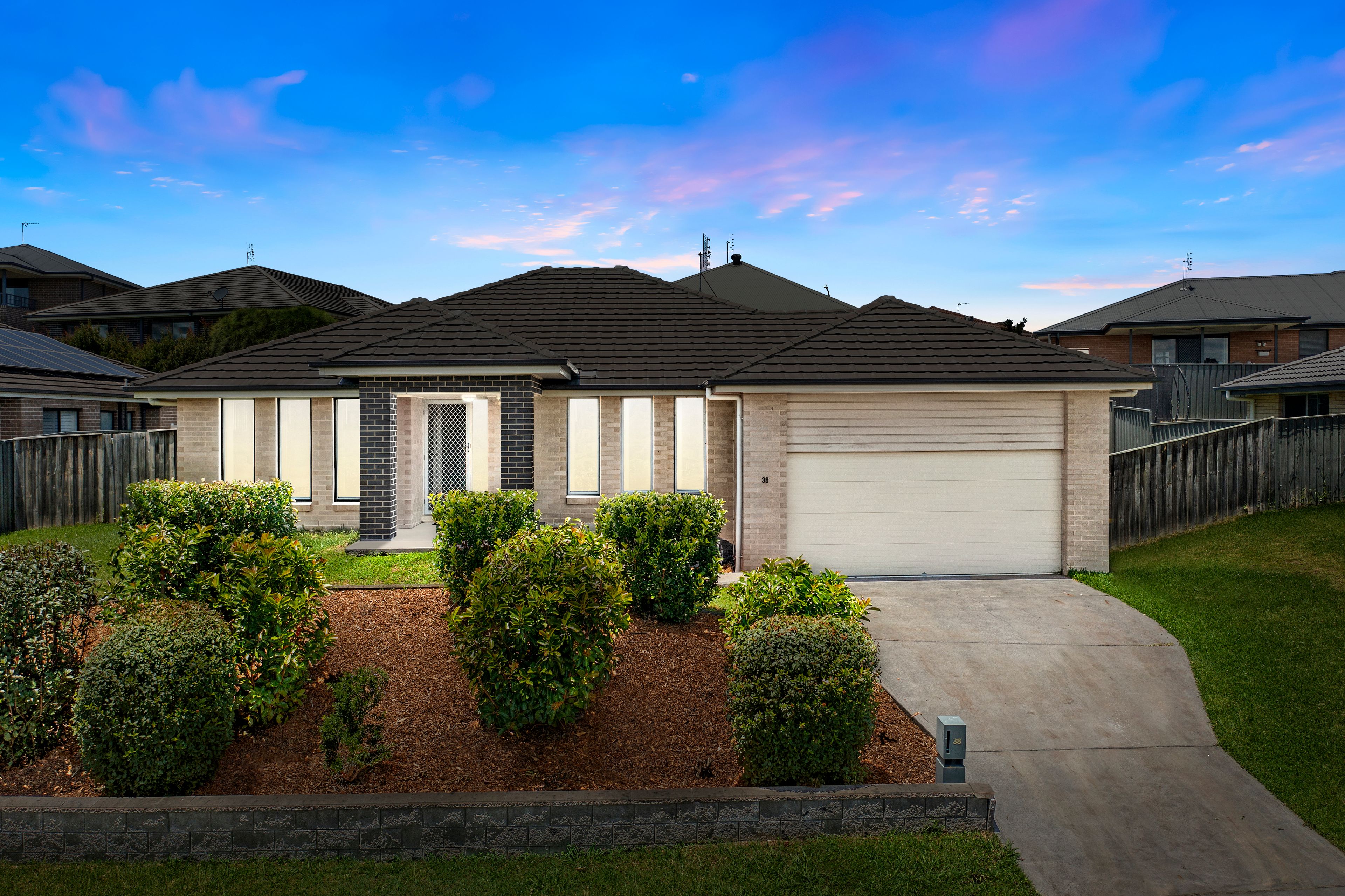 38 Brookfield Avenue, Fletcher NSW 2287