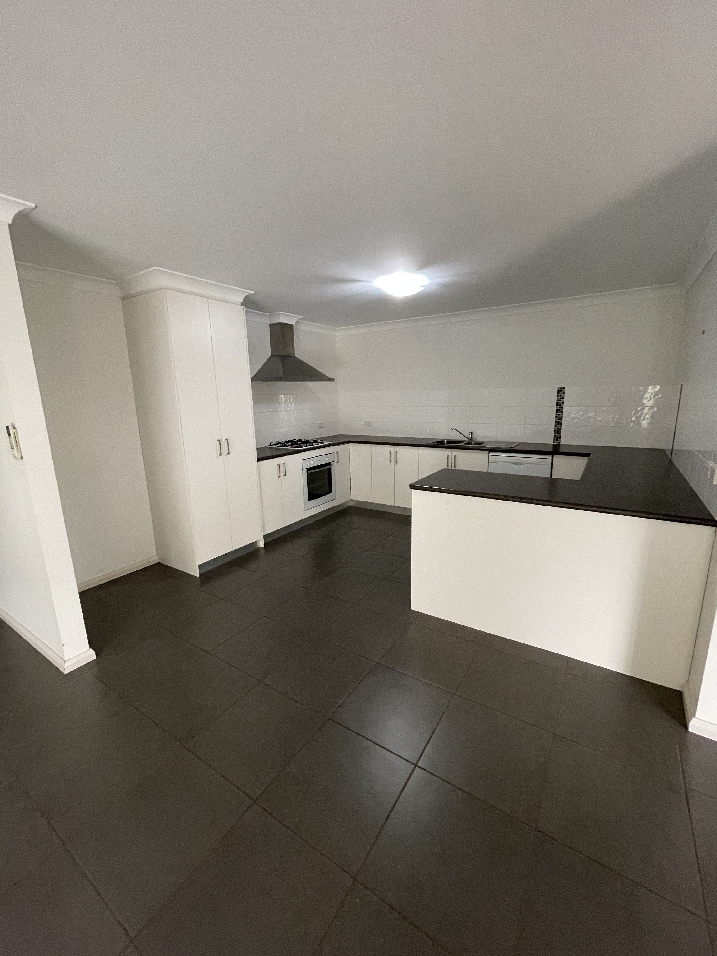 20 Booral Avenue, Tumut, NSW 2720