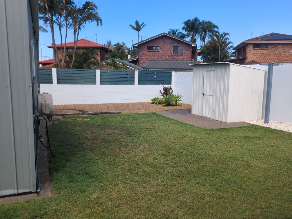 7 Albicore Street, Mermaid Waters, QLD 4218