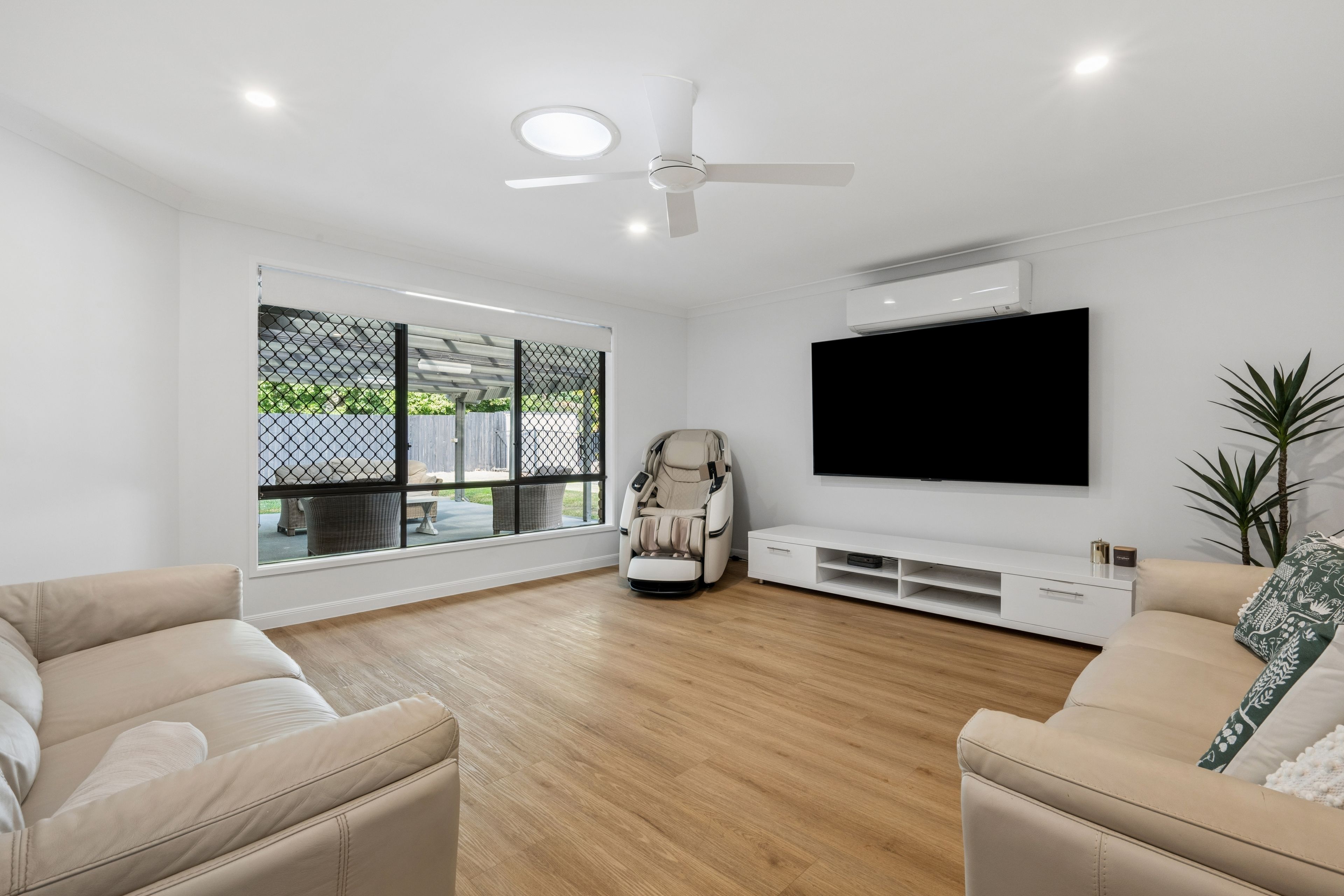 45 Sparkes Road — photo 4 of 18