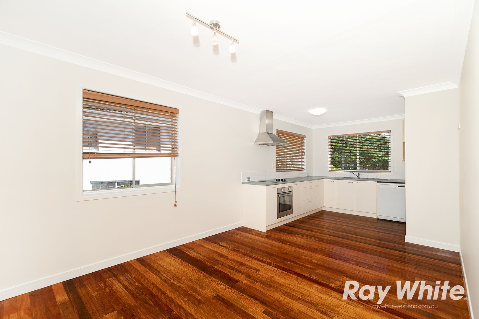 1/8 Gamble Street, Wavell Heights, QLD 4012