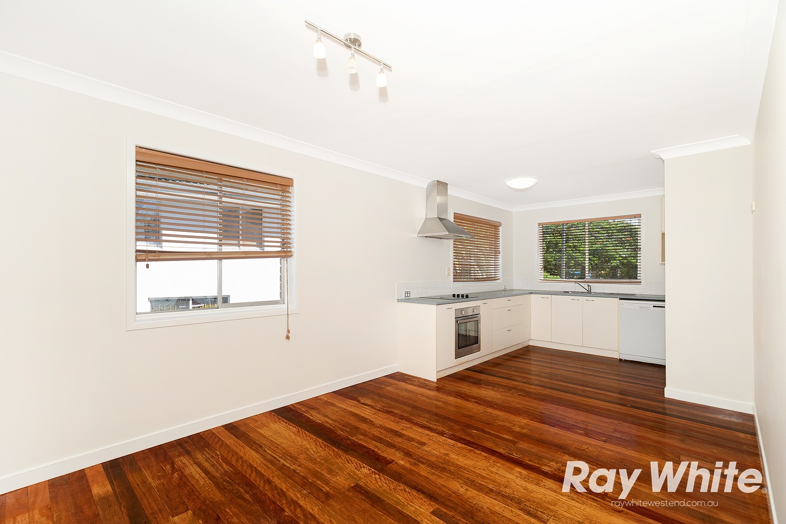 1/8 Gamble Street, Wavell Heights, QLD 4012