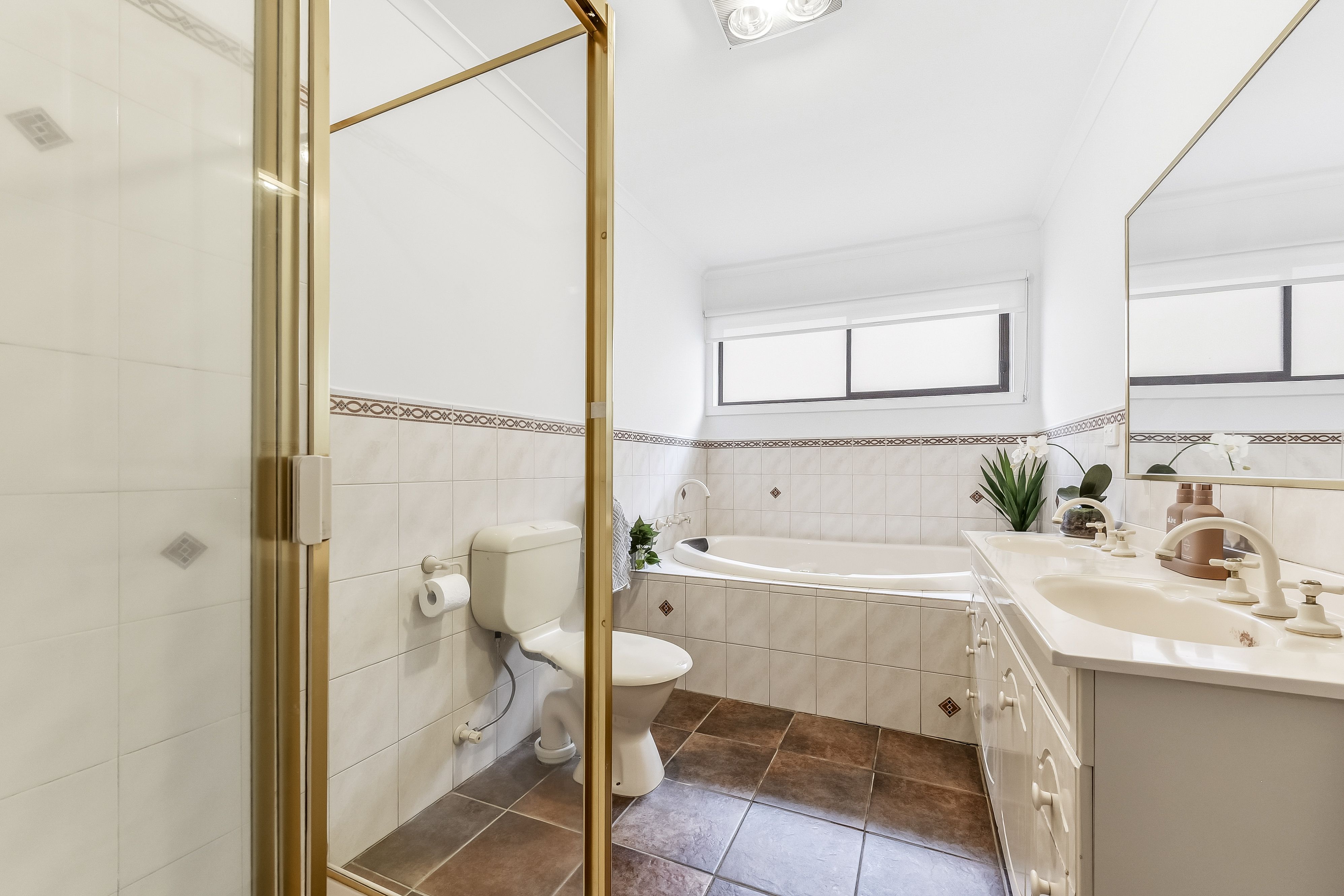 10 Tainton Road — photo 8 of 21