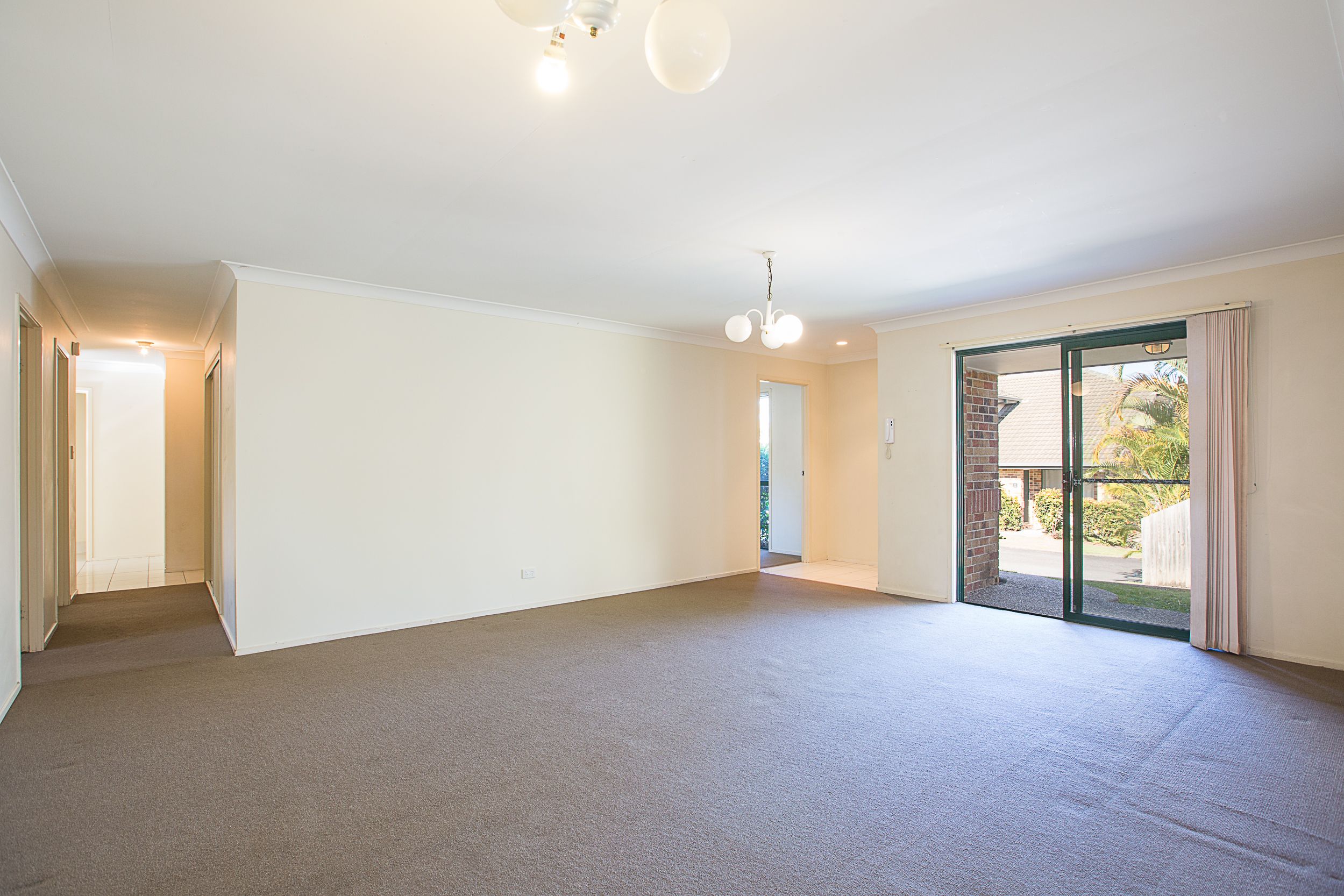 9/208 Central Street, Labrador, QLD 4215