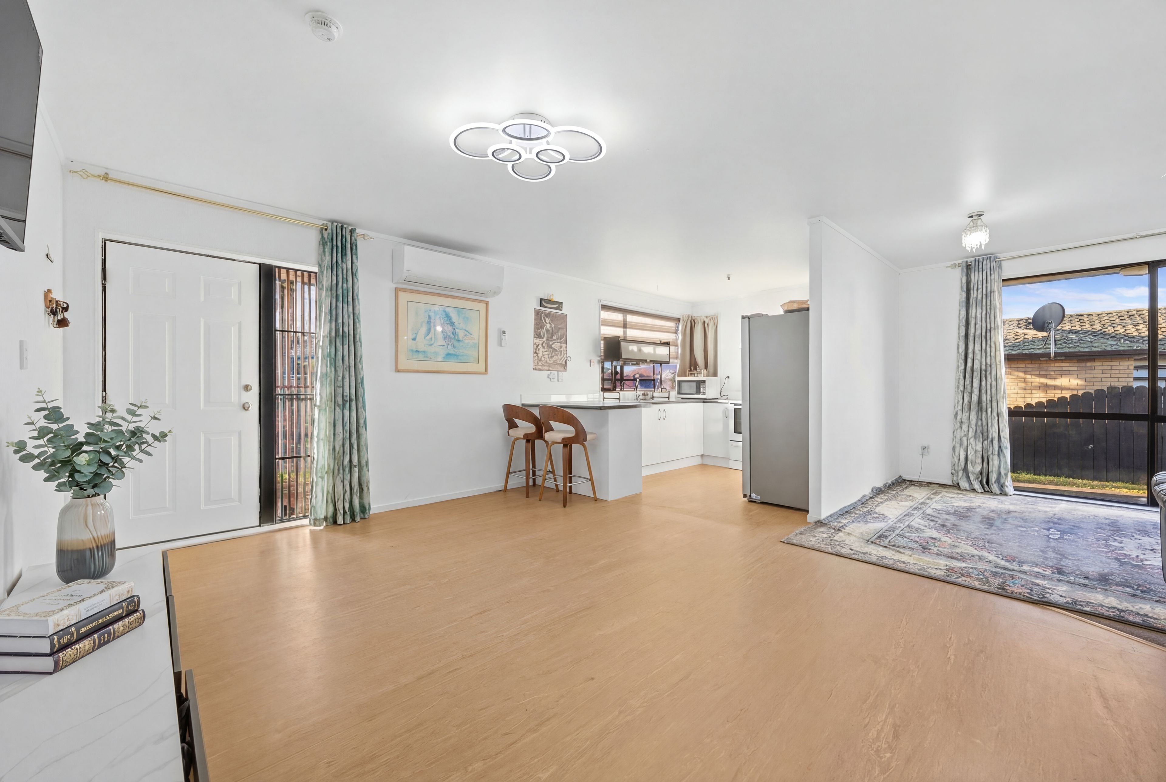 29 Woodbank Drive, Glen Eden, Waitakere City