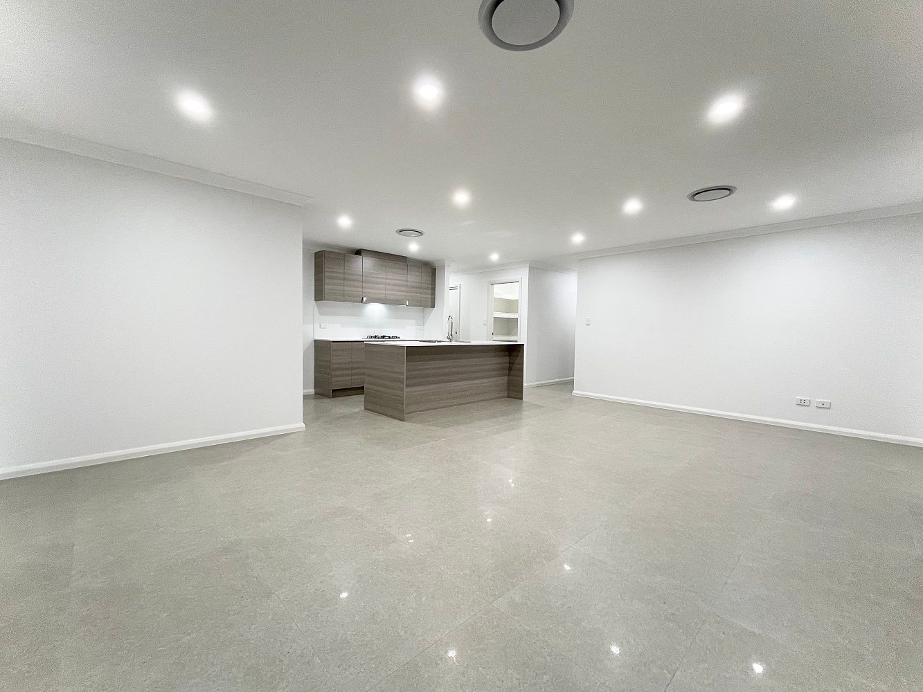 1 Poynting Street, JORDAN SPRINGS, NSW 2747