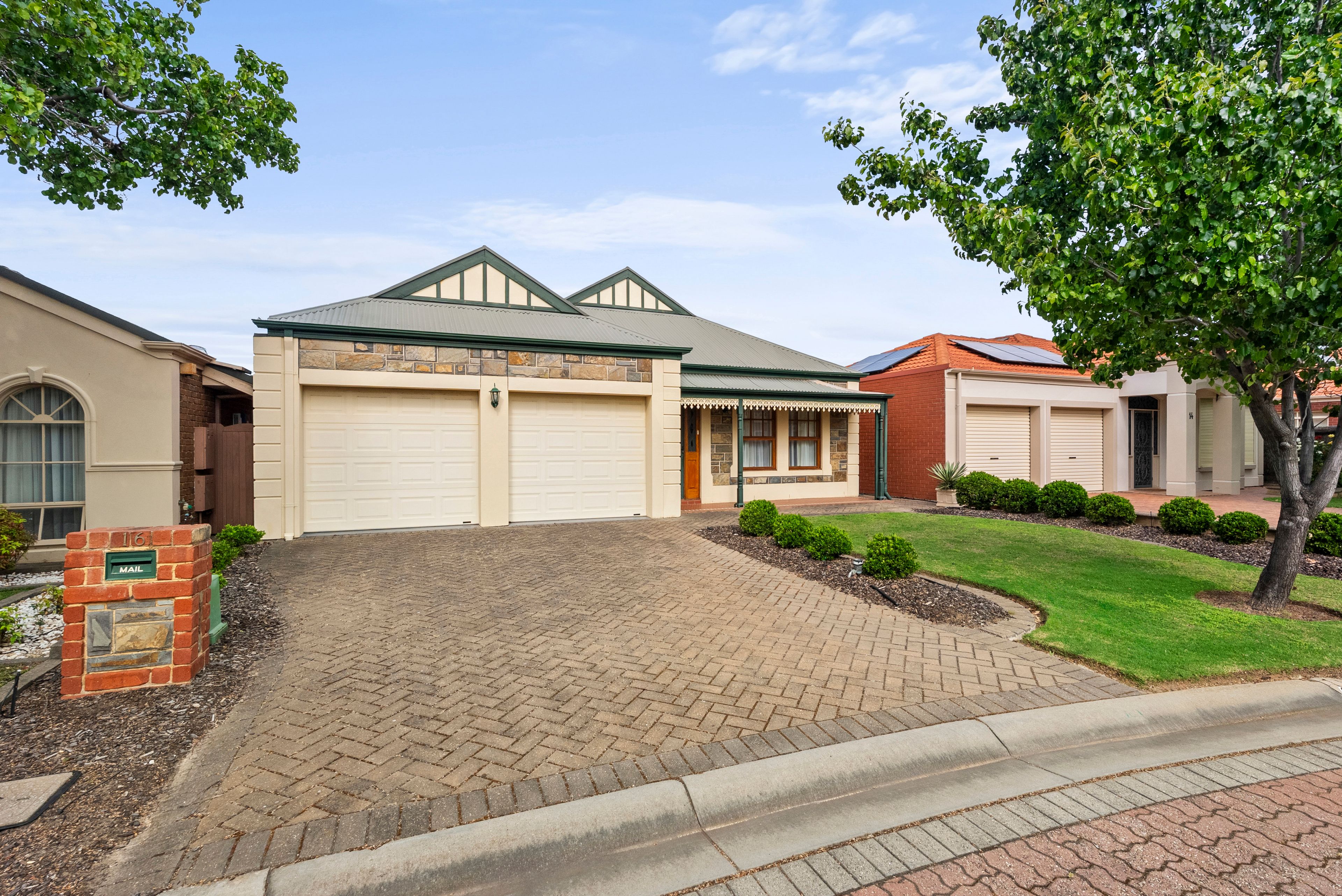 16 Stanford Avenue, Novar Gardens, SA 5040