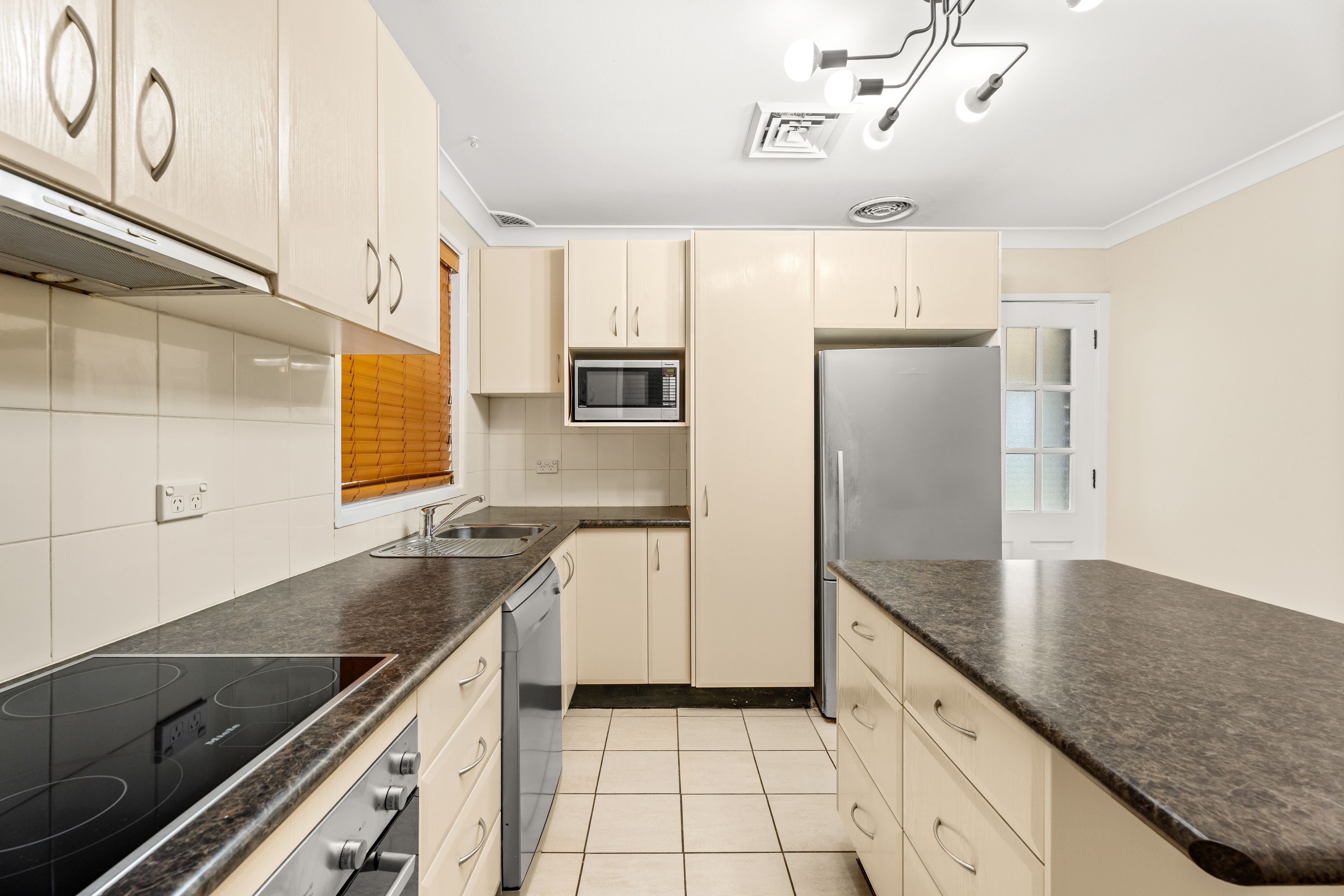 21 Mazepa Avenue, South Penrith, NSW 2750