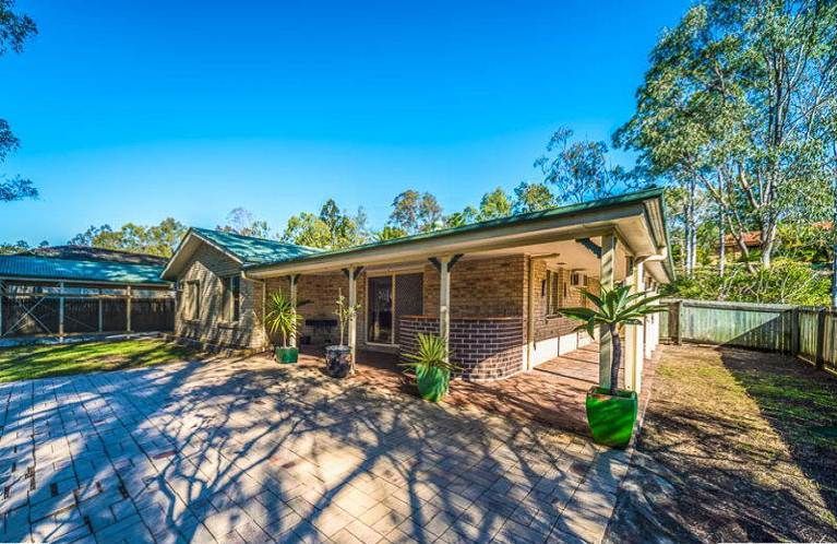 20 Chatfield Street, Edens Landing, QLD 4207