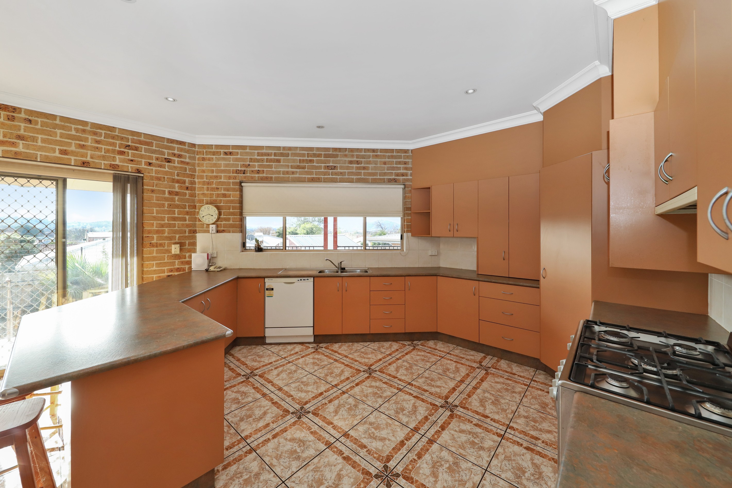 12 Mangaroo Avenue, Tumut, NSW 2720