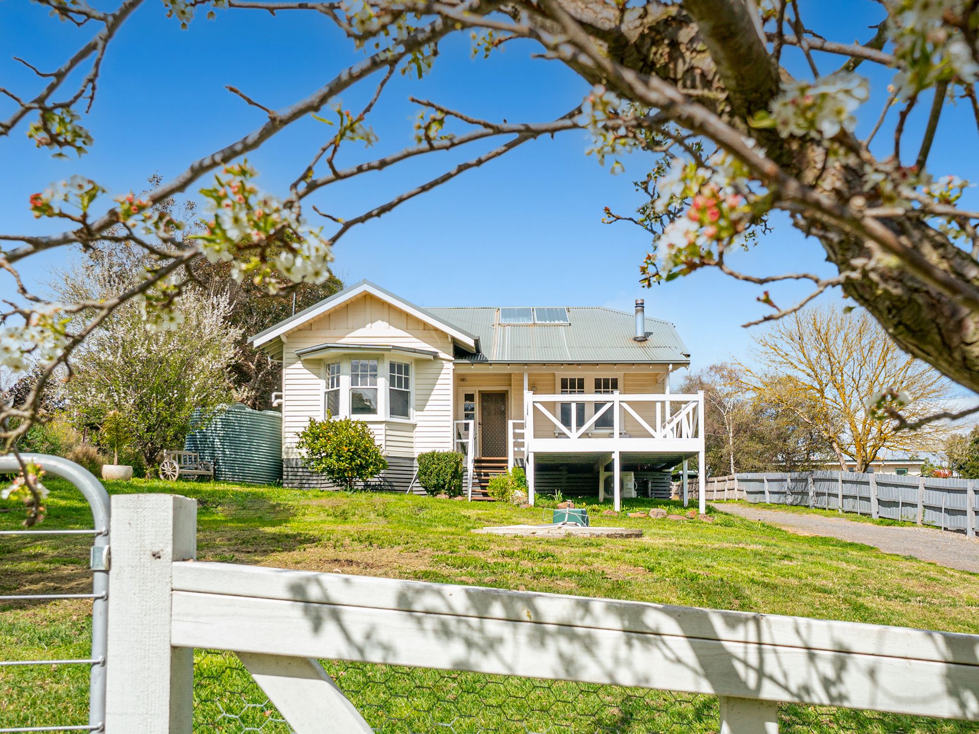 32 Hardy Street, Myrniong VIC 3341