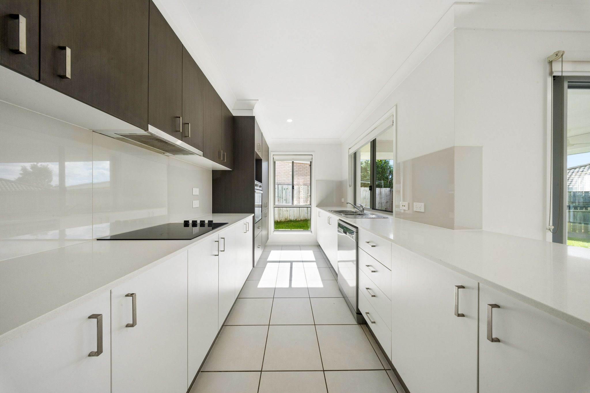 44 Dew Street — photo 4 of 24