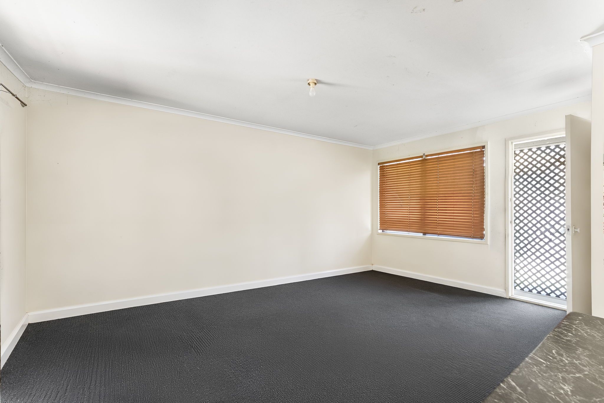 33 Polaris Avenue — photo 3 of 17
