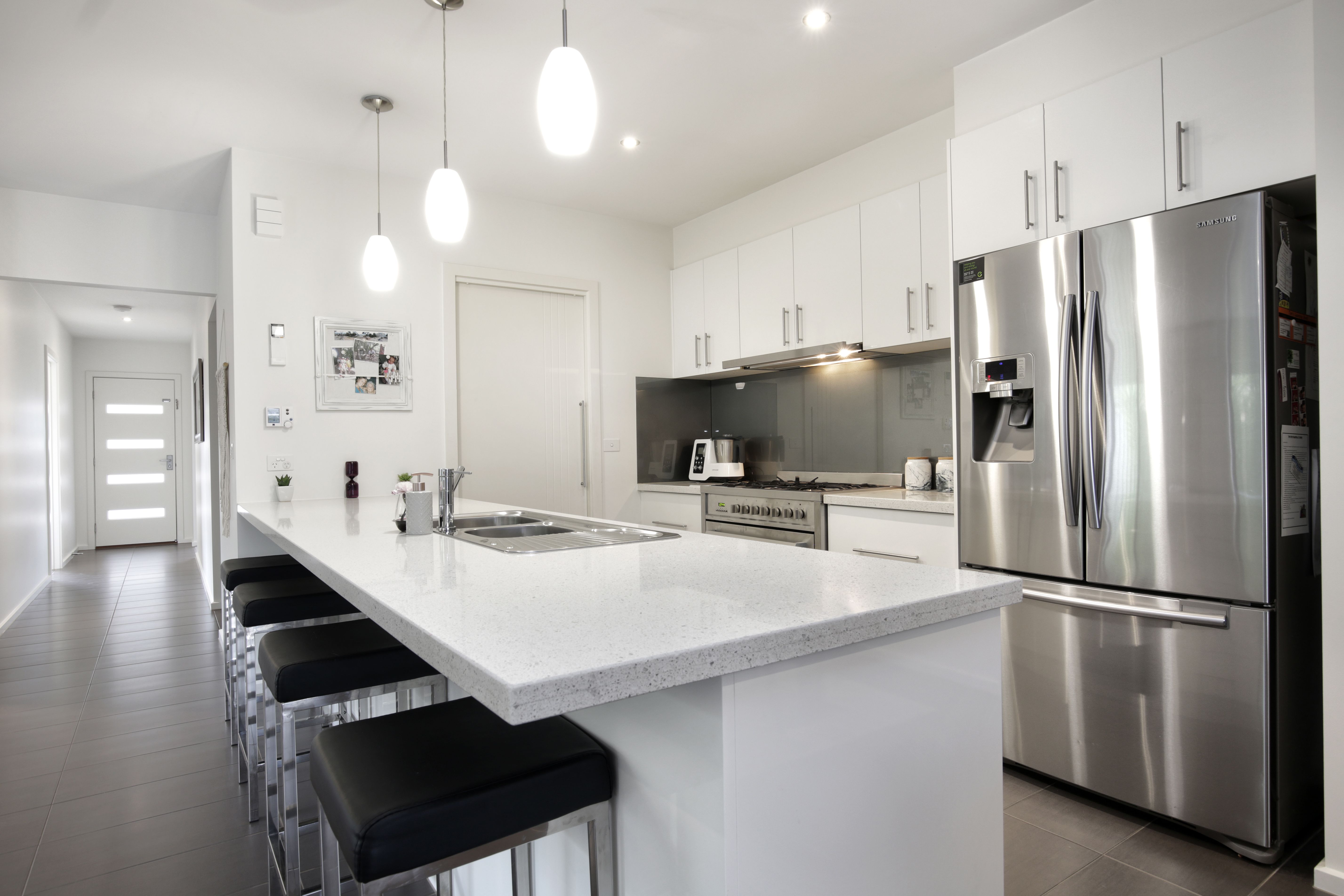 32 Moorhen Drive, Lara, VIC 3212