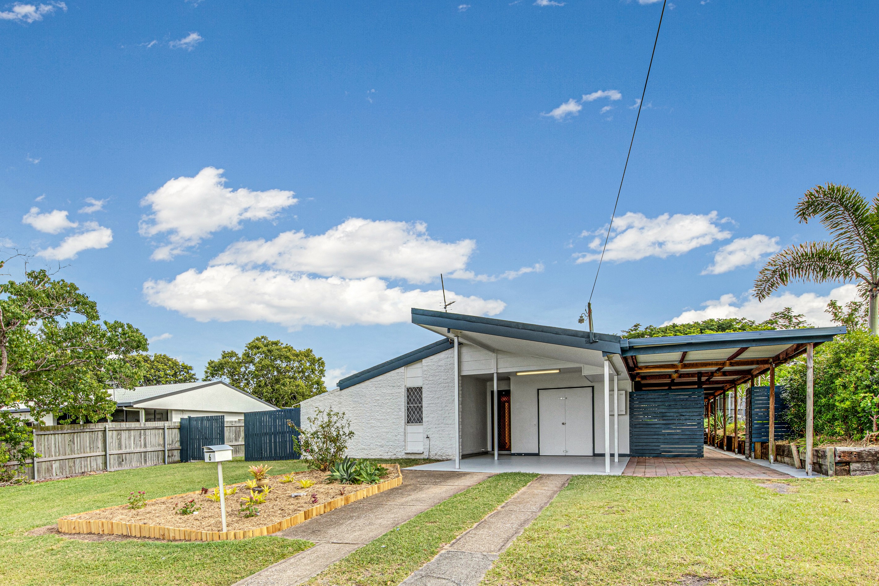 6 Hawthorne Street, West Gladstone, QLD 4680
