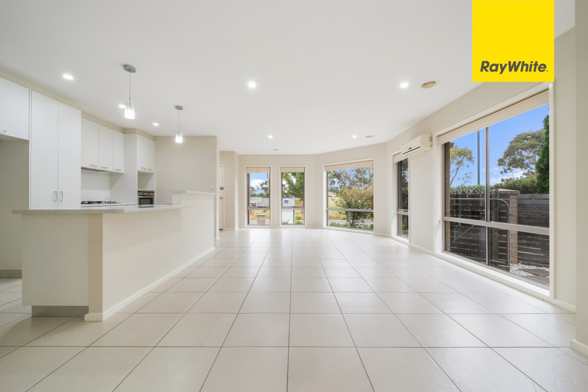 32 Ada Baker Street, Forde, ACT 2914