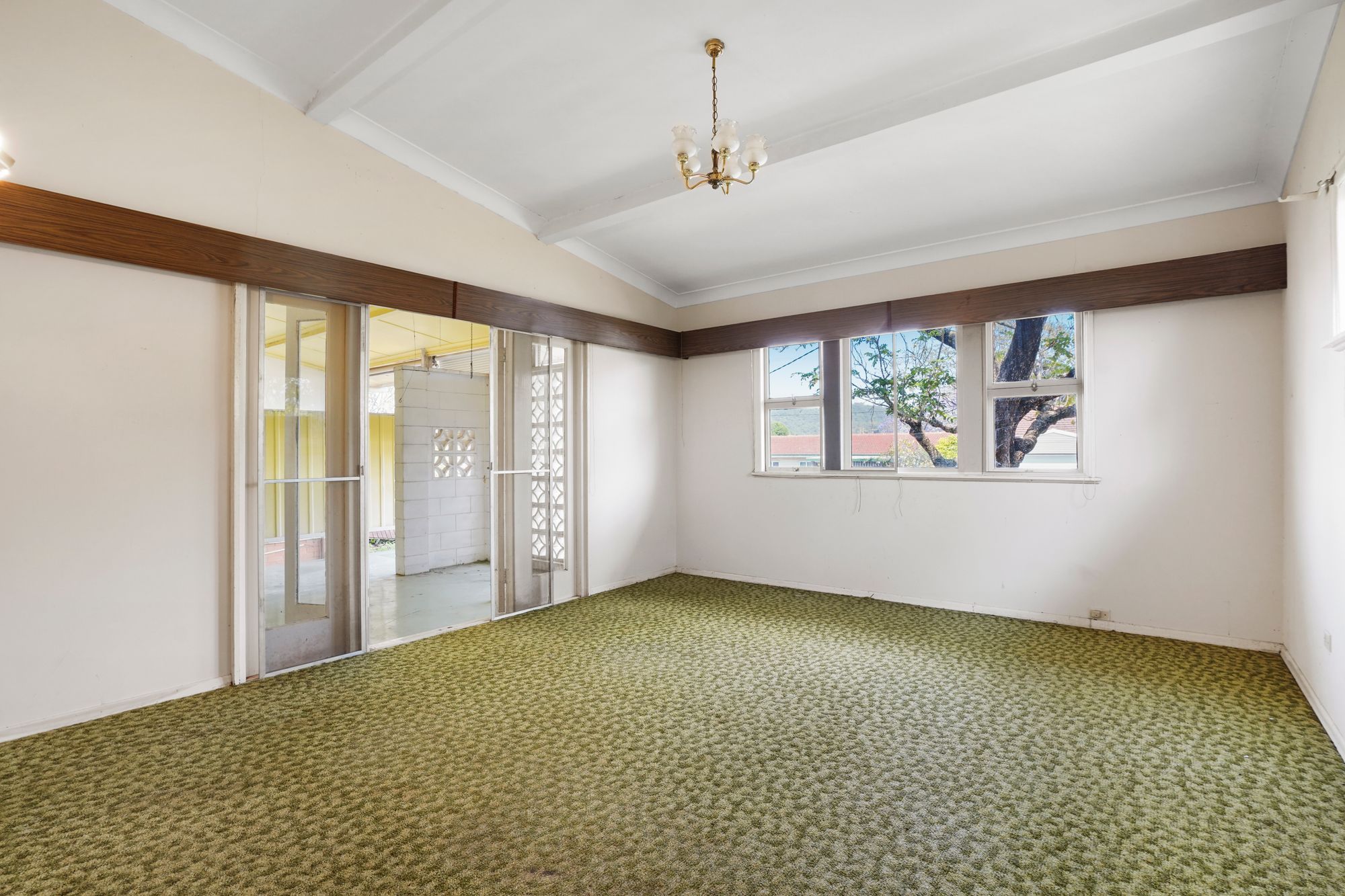 12 Hillcroft Street — photo 13 of 21