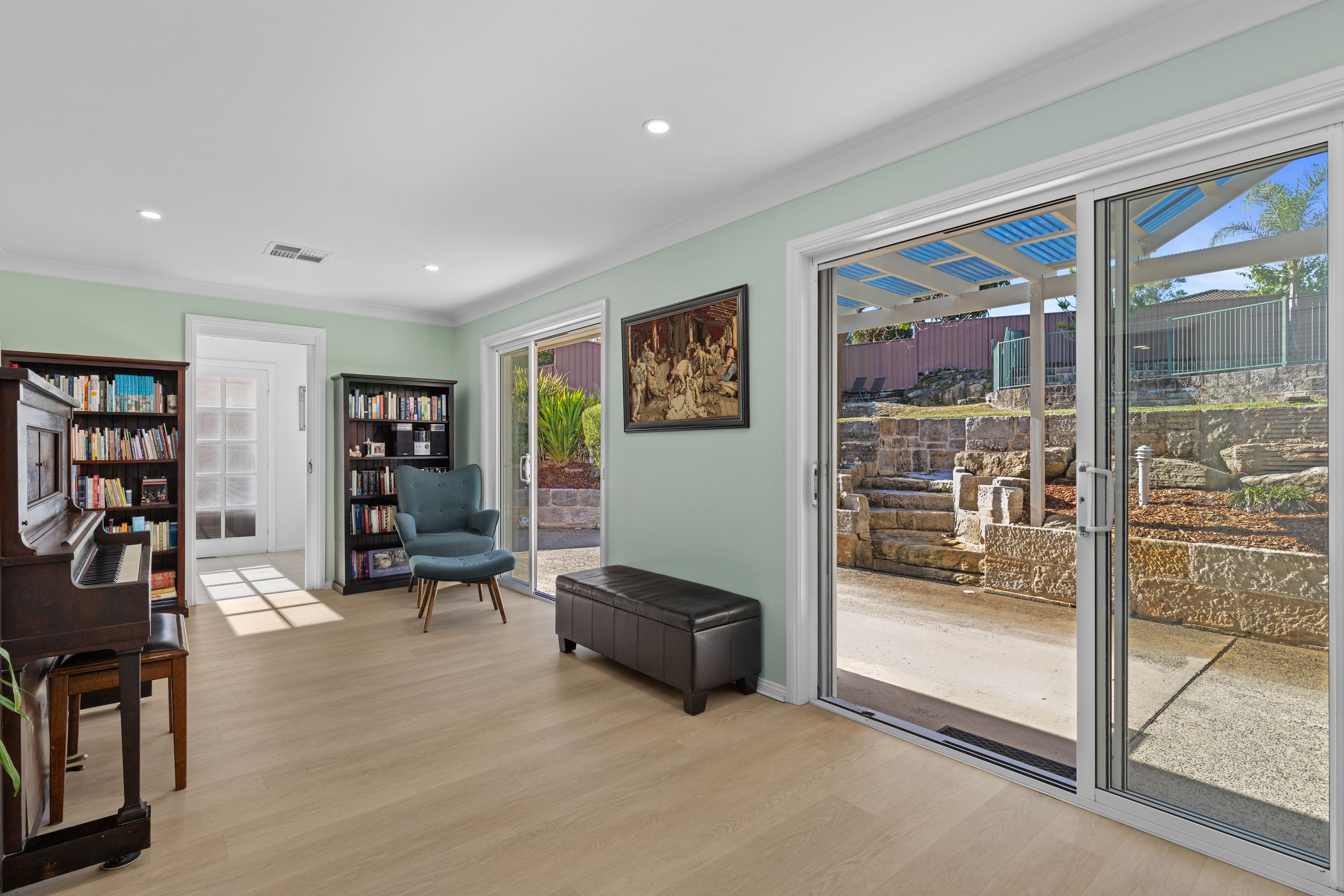8 Melaleuca Place — photo 7 of 17