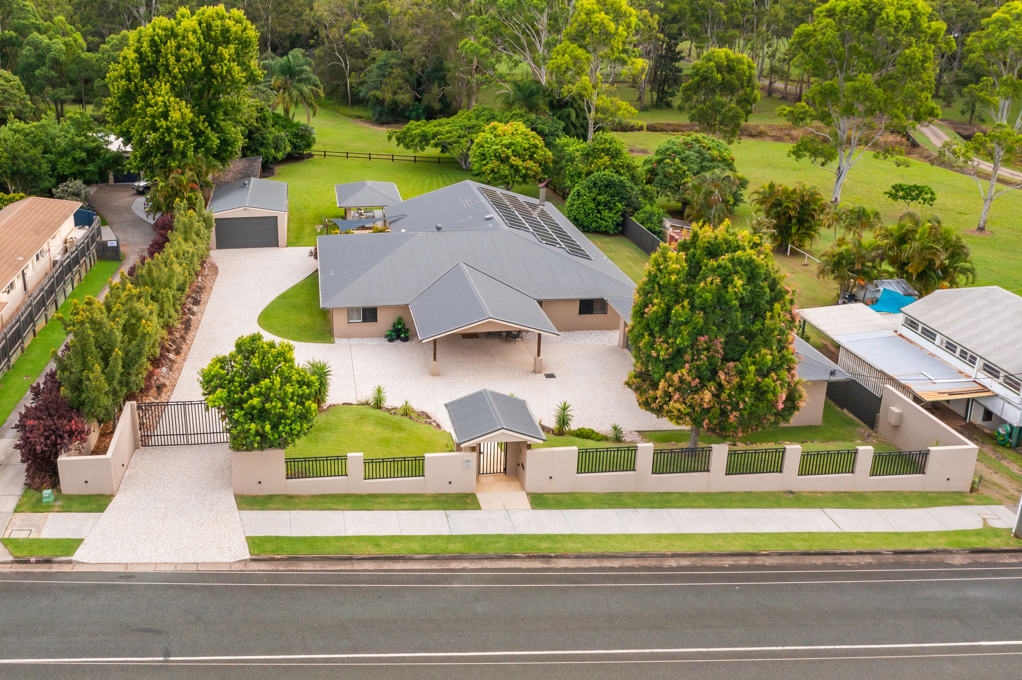 30 Creek Road, Birkdale, QLD 4159 Sold House Ray White Alexandra Hills