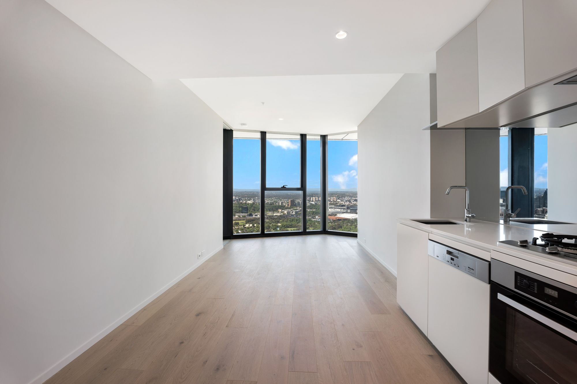 5202/18 Hoff Boulevard, Southbank, VIC 3006