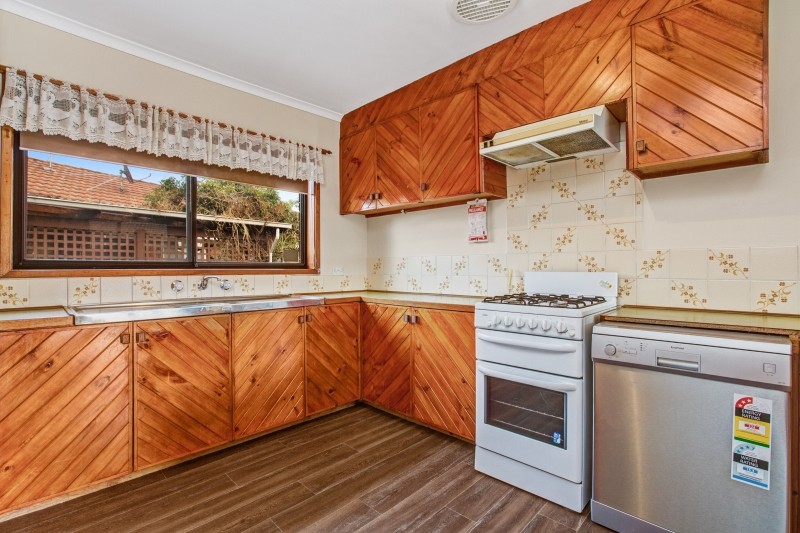 1004 Grevillea Road, Wendouree, VIC 3355