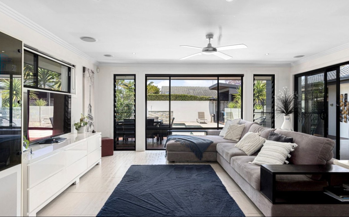 93 Cypress Drive, Broadbeach Waters, QLD 4218