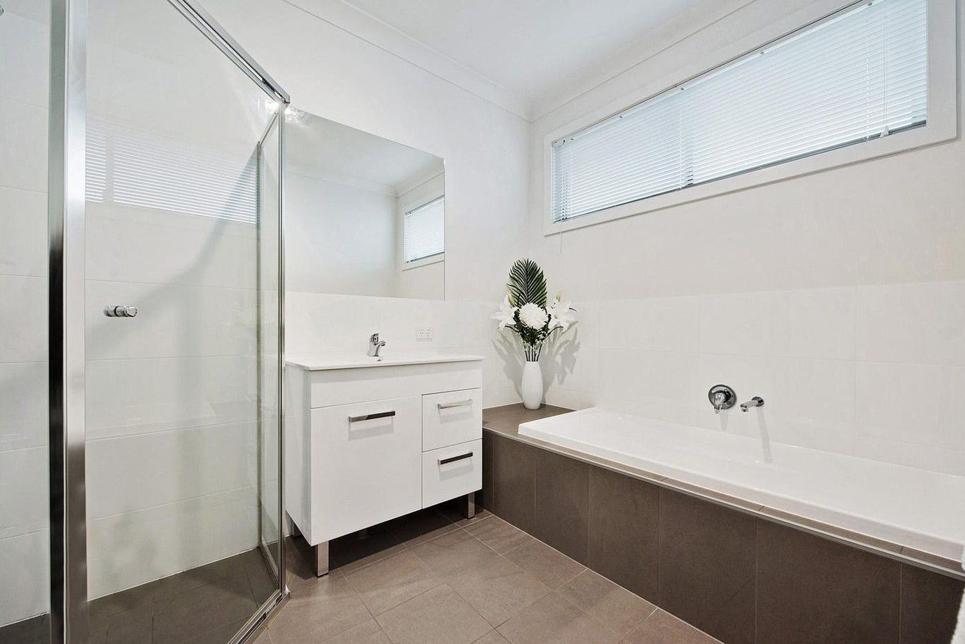 5 Herschel Place — photo 14 of 15