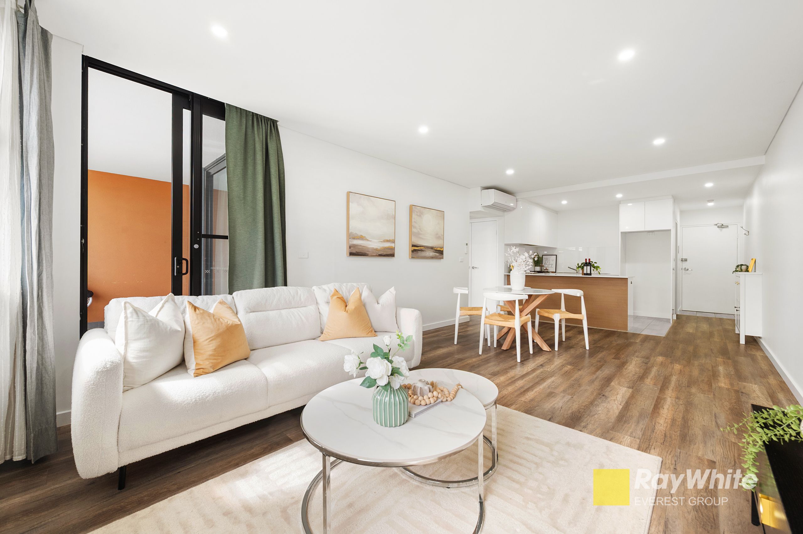 8/110-112 Adderton Road — photo 4 of 21