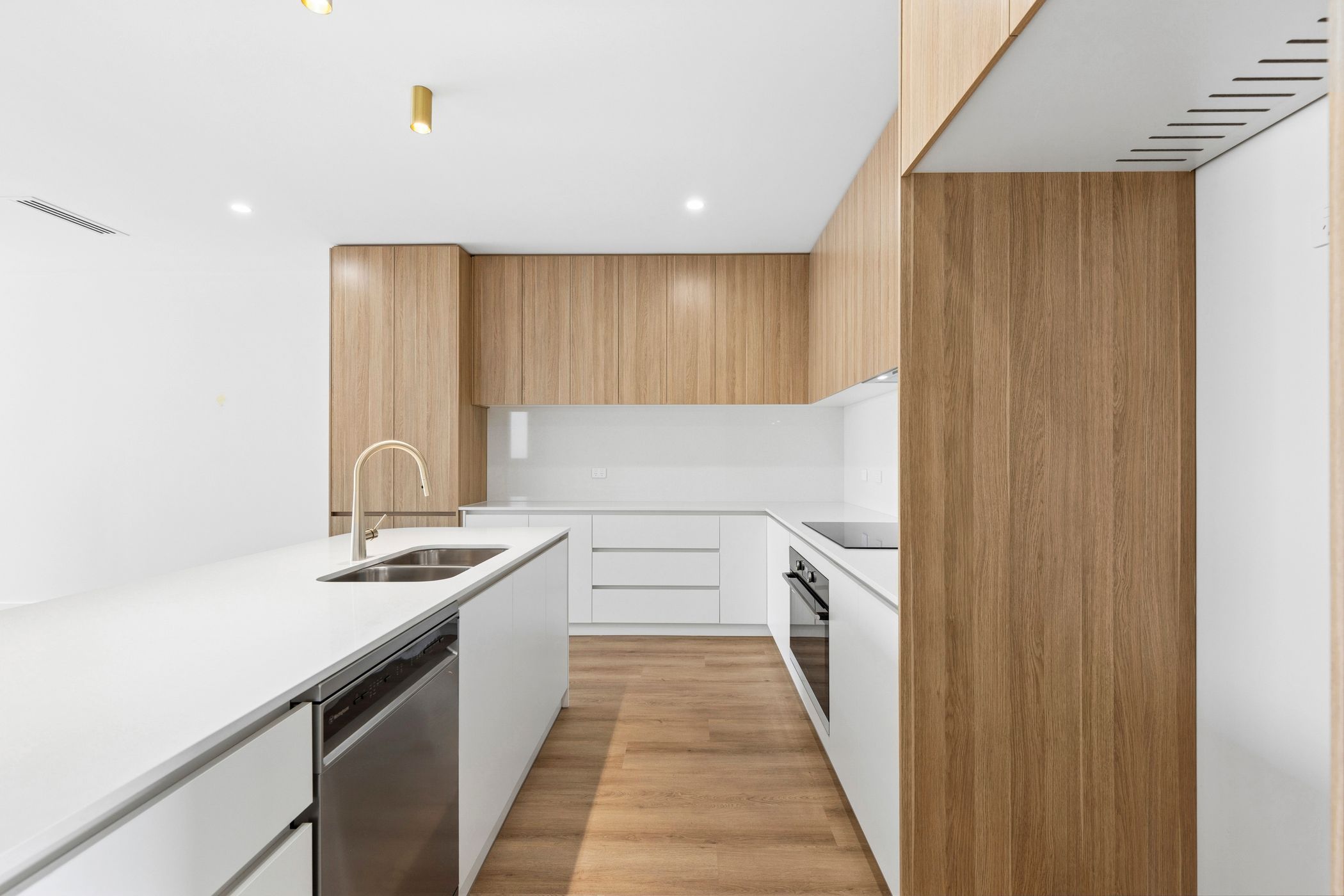 293 Homestead Drive — photo 3 of 15
