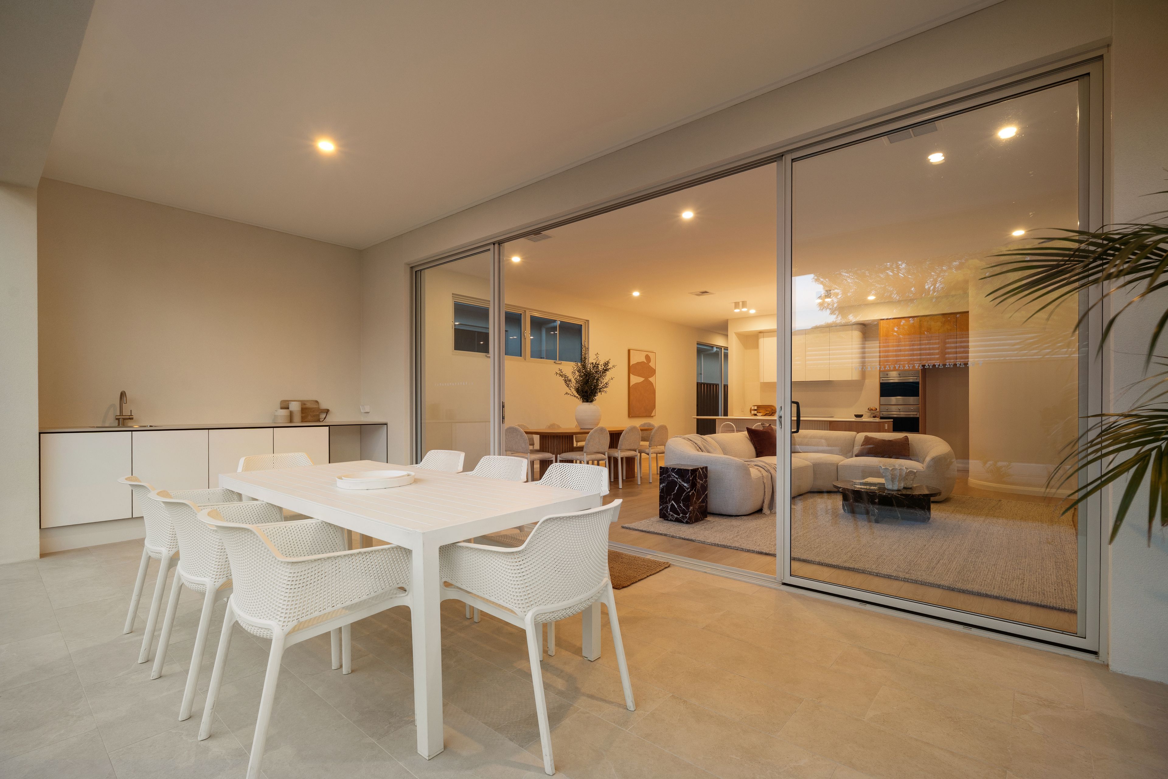 19 King George Avenue — photo 24 of 30