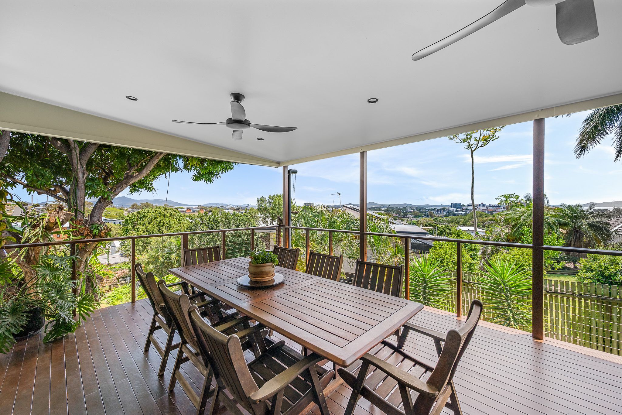 2 Hill Crescent , West Gladstone QLD 4680