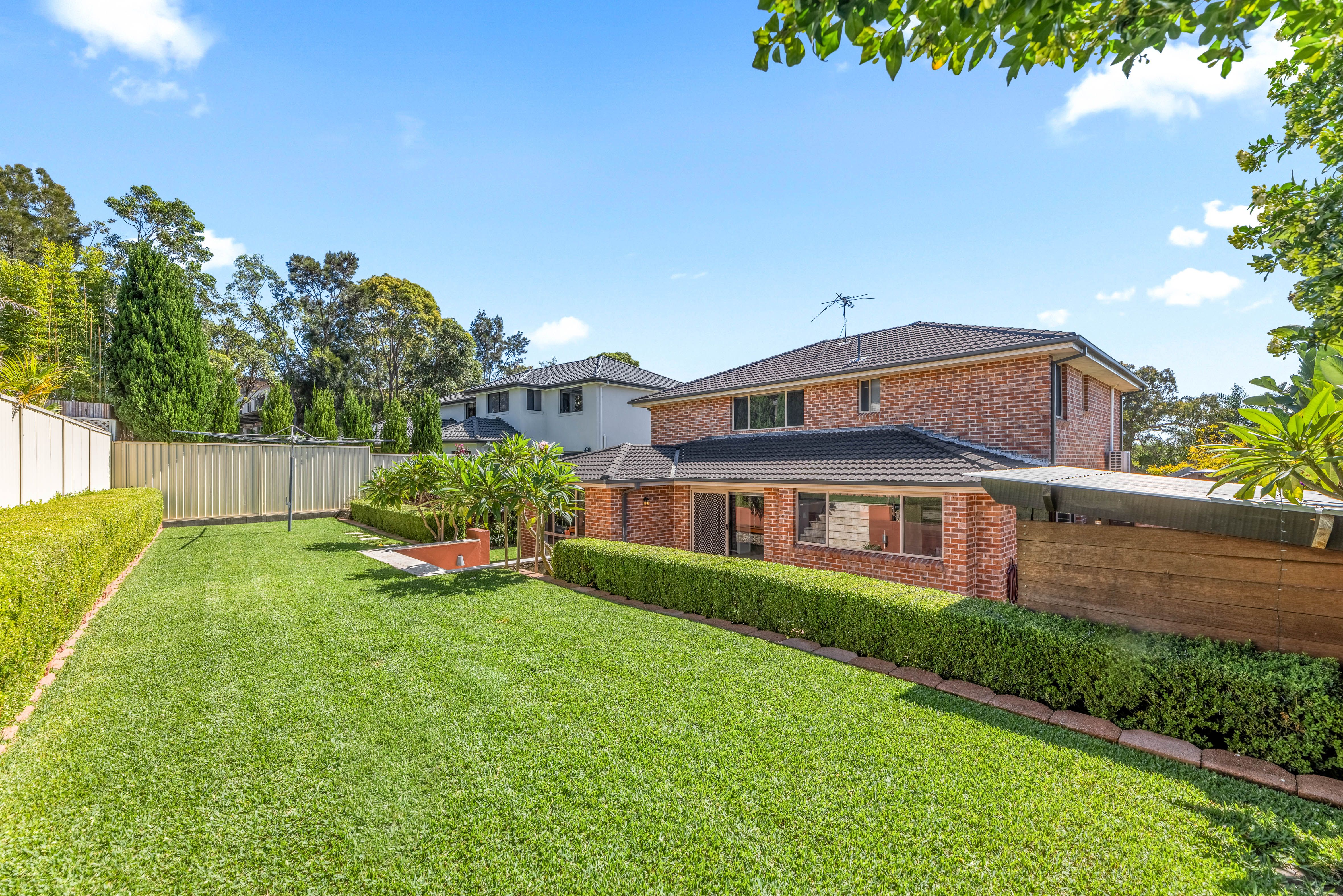 79 Warrangarree Drive — photo 15 of 26