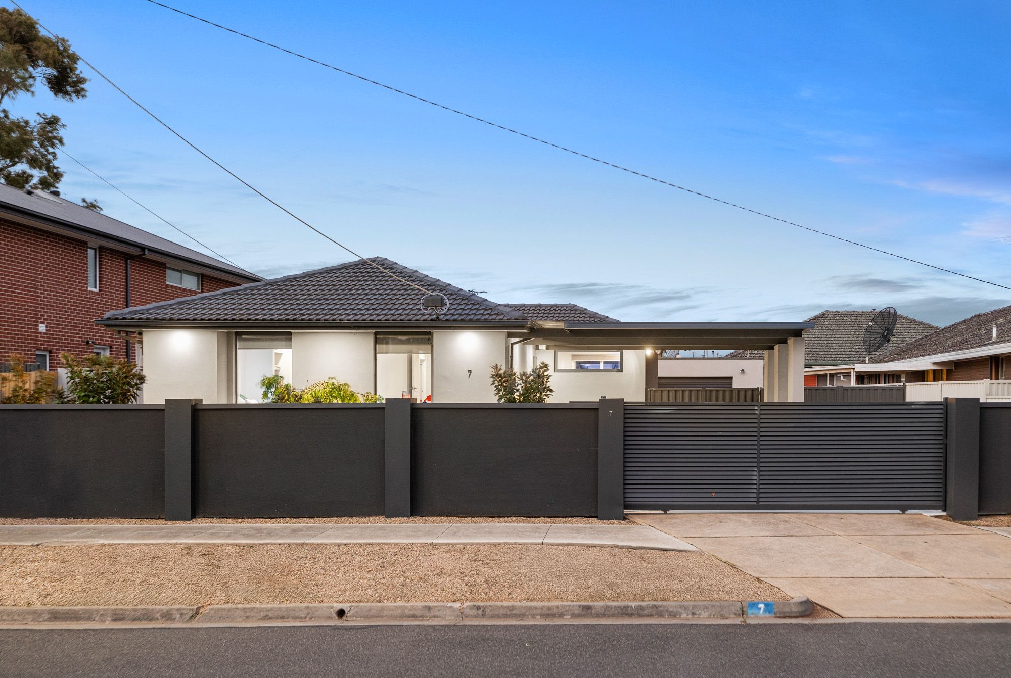 7 Raven Grove , Werribee VIC 3030