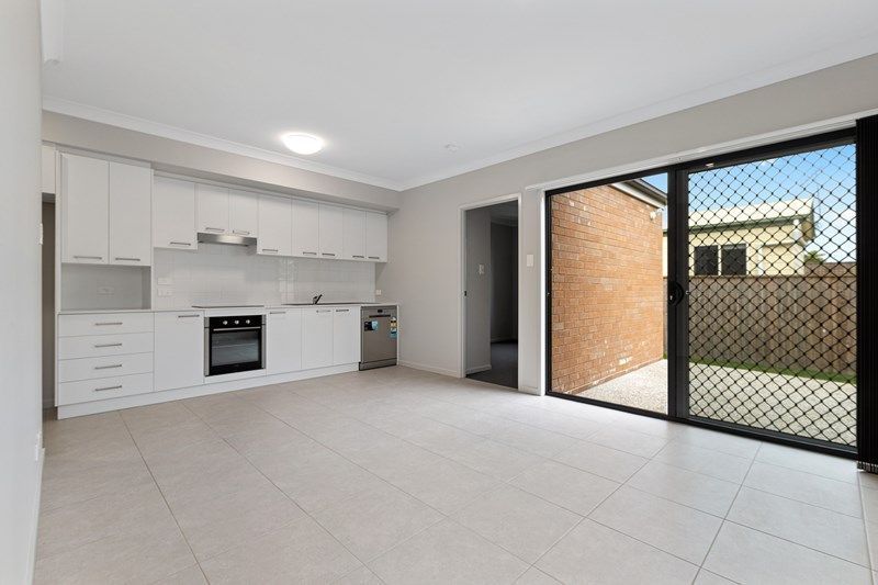 2/25 Carrick Place, Greenbank, QLD 4124