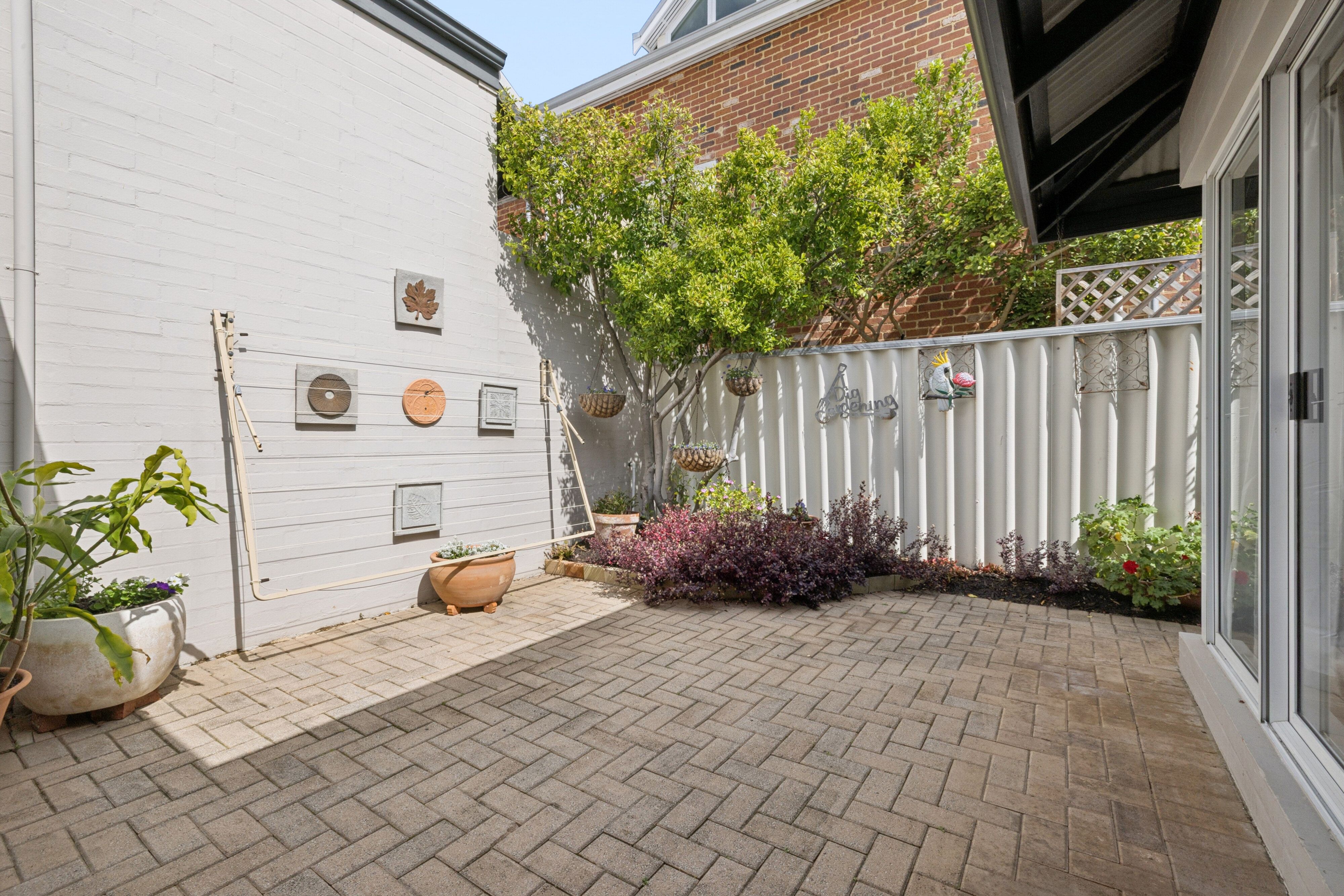 2/91 McMaster Street — photo 11 of 28