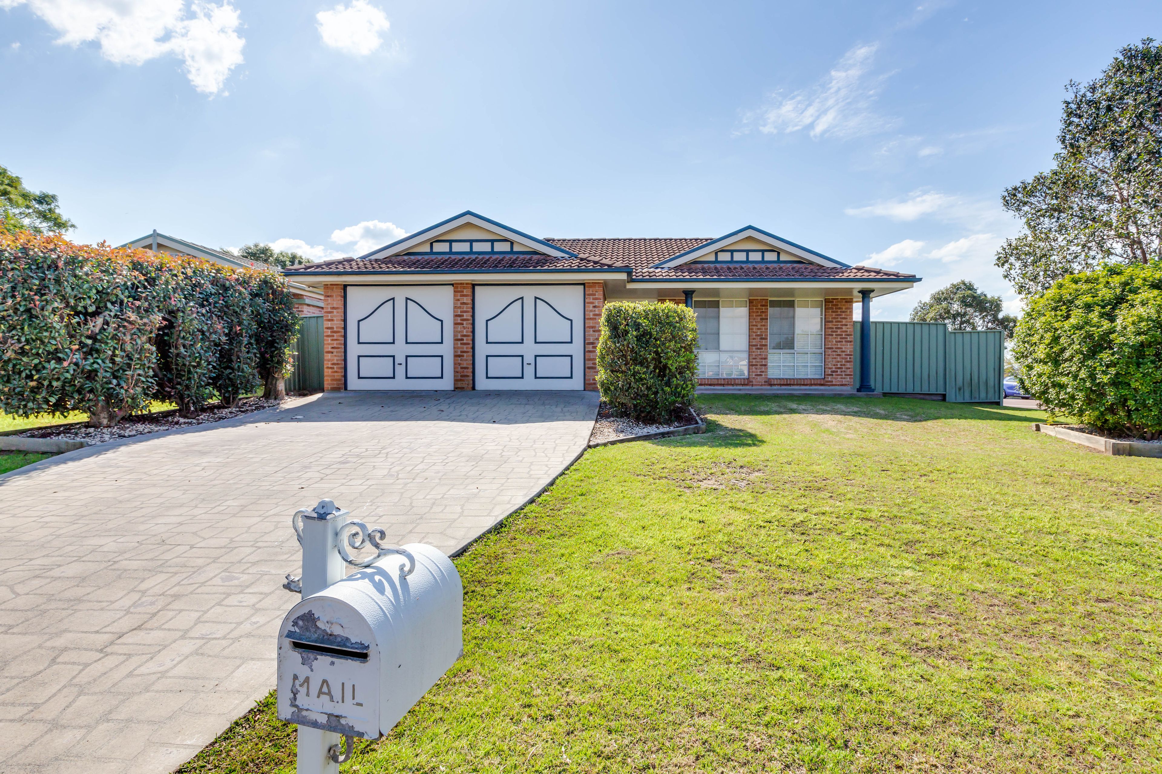 1 Rosewood Avenue, Thornton NSW 2322