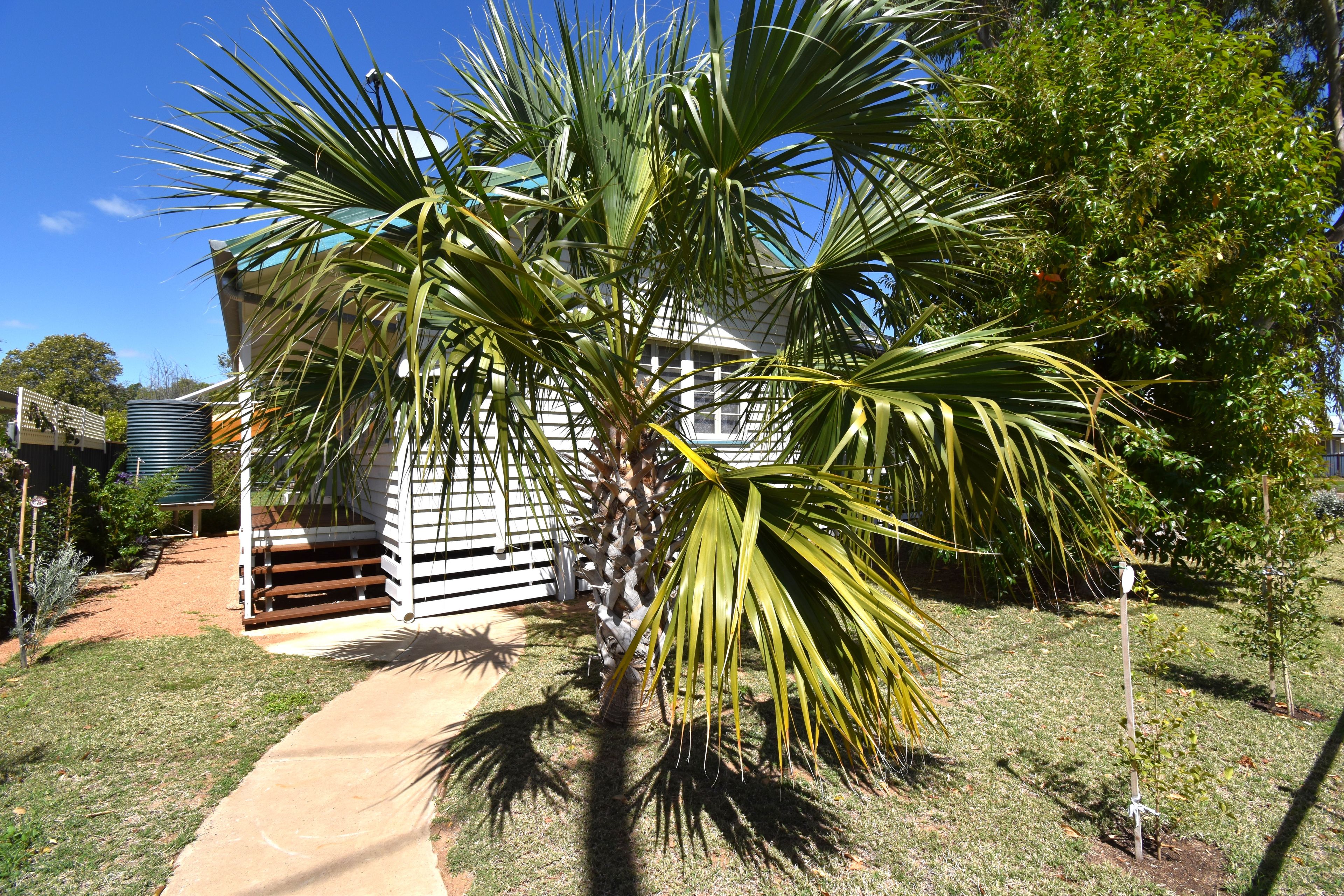 7 Heron Street, Longreach QLD 4730