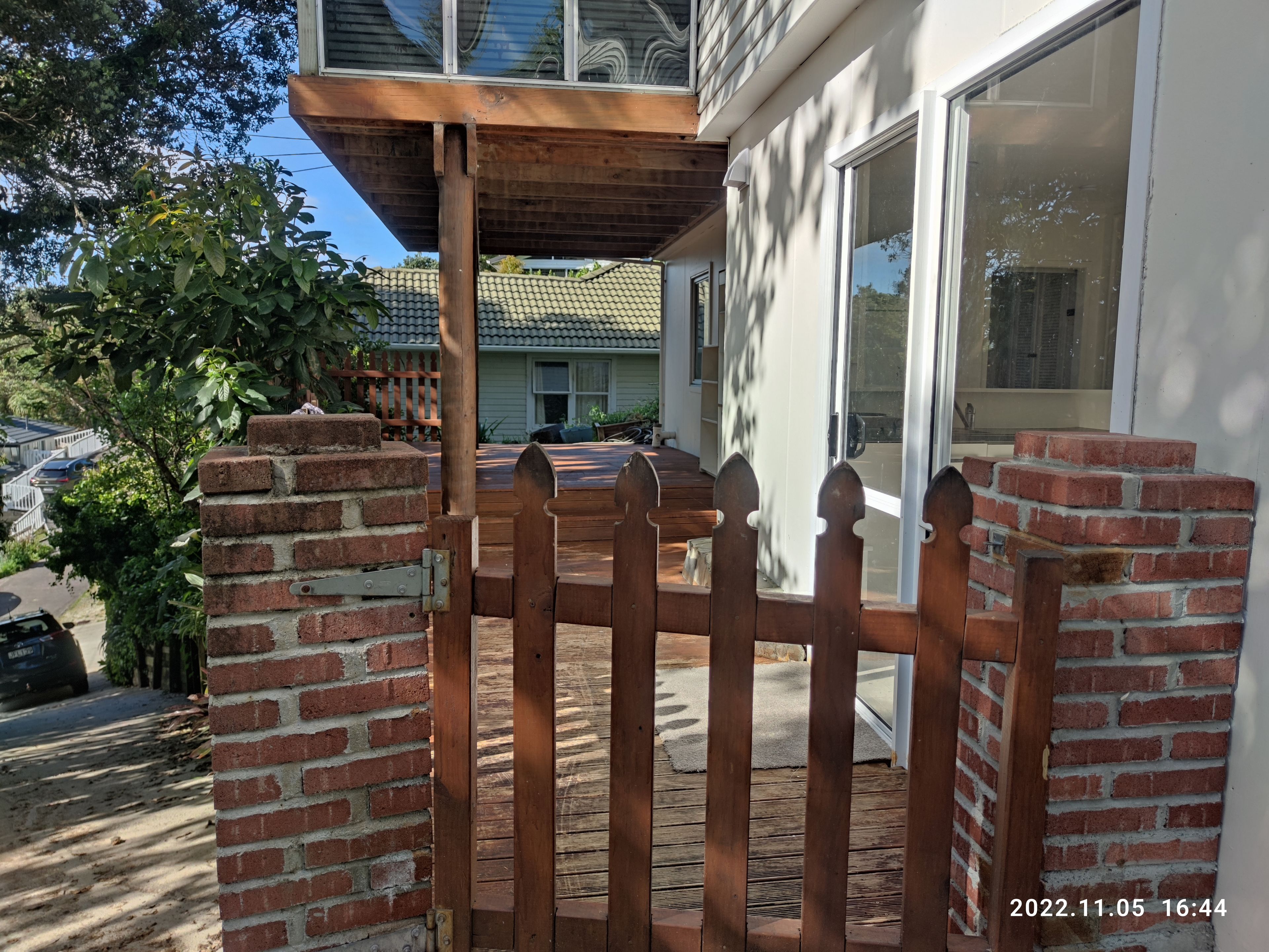 157 Browns Bay Road, Browns Bay, North Shore City