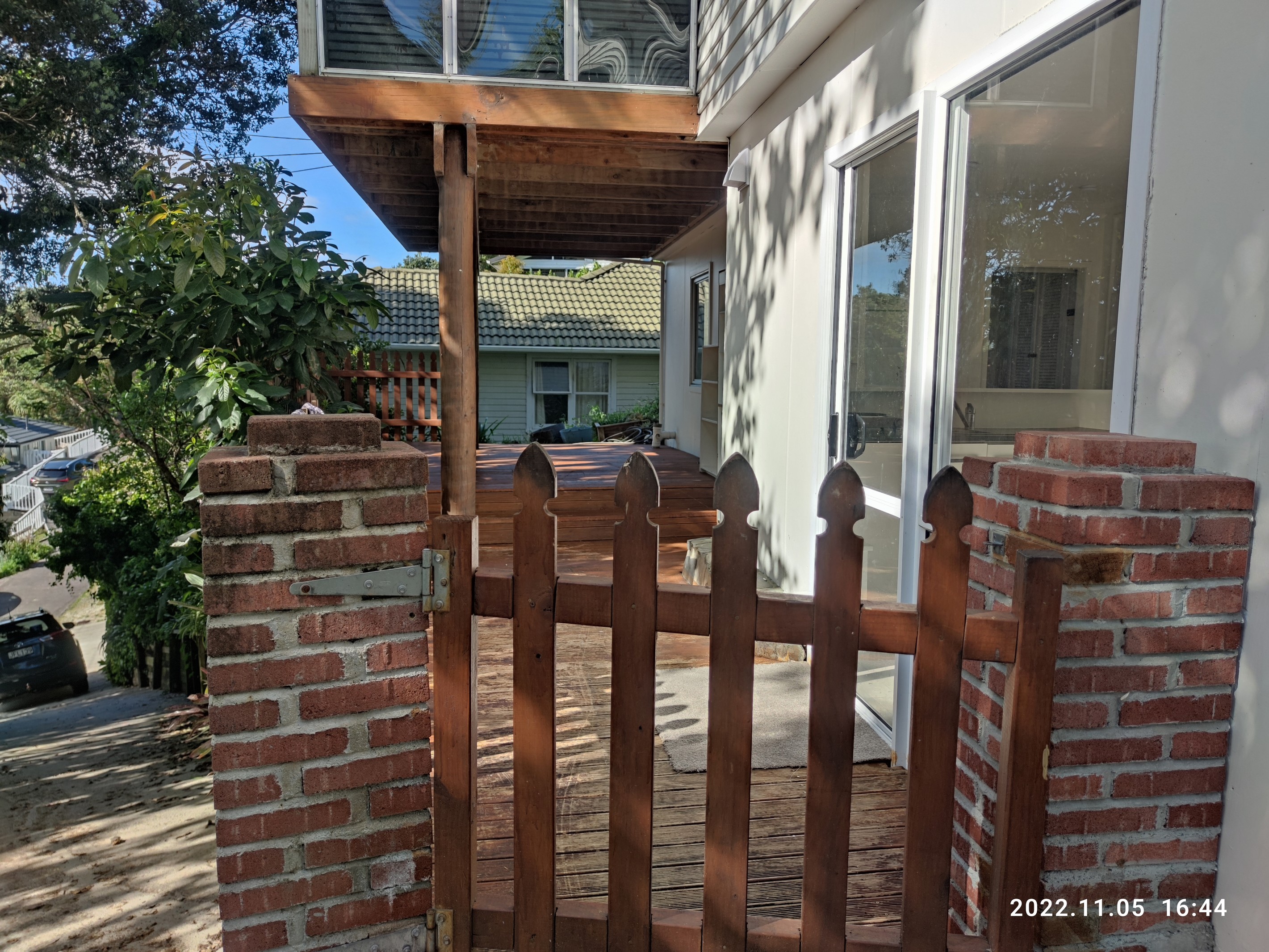 157 Browns Bay Road, Browns Bay, North Shore City
