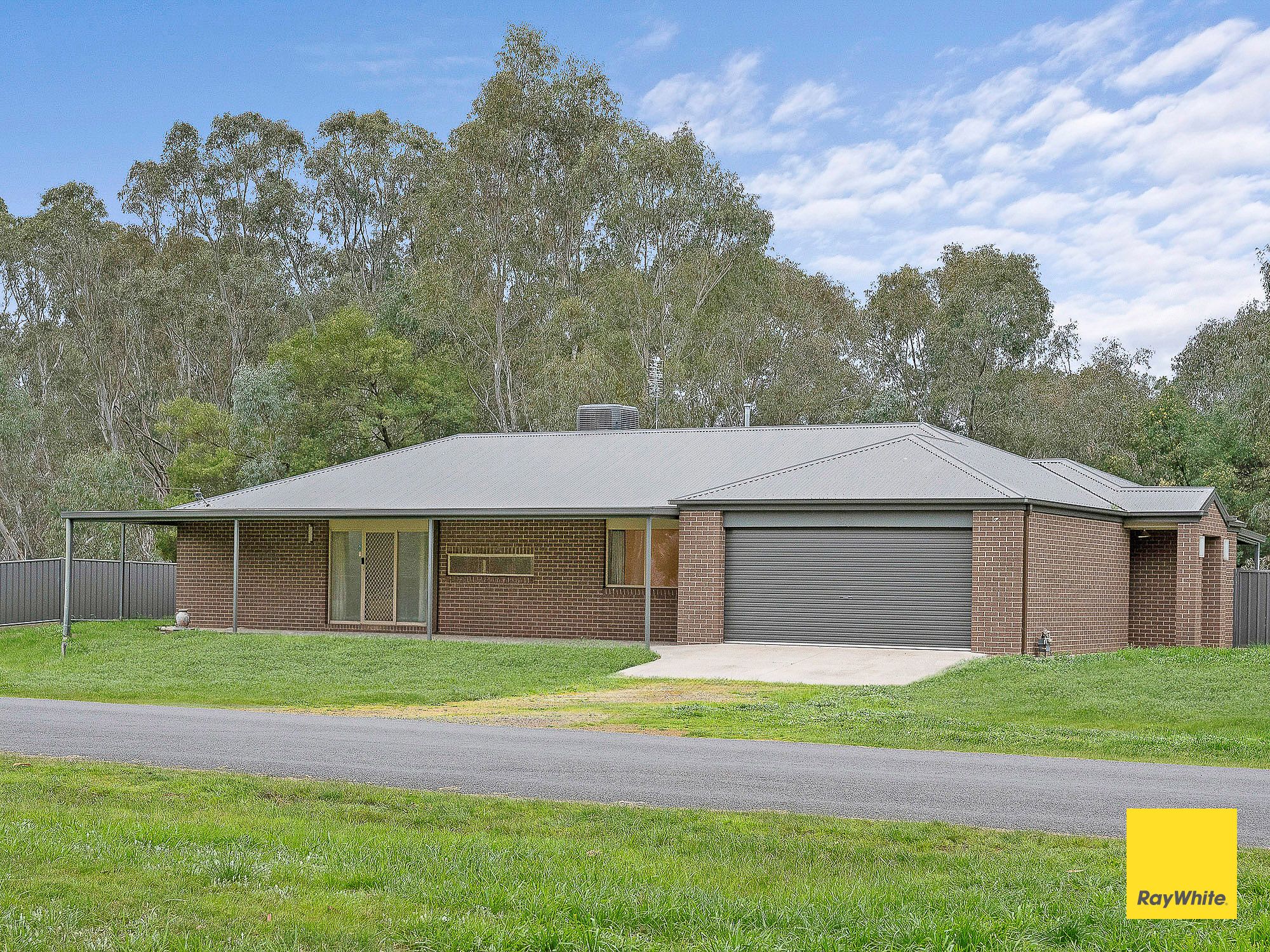 61 Elizabeth Street — photo from Ray White Bendigo