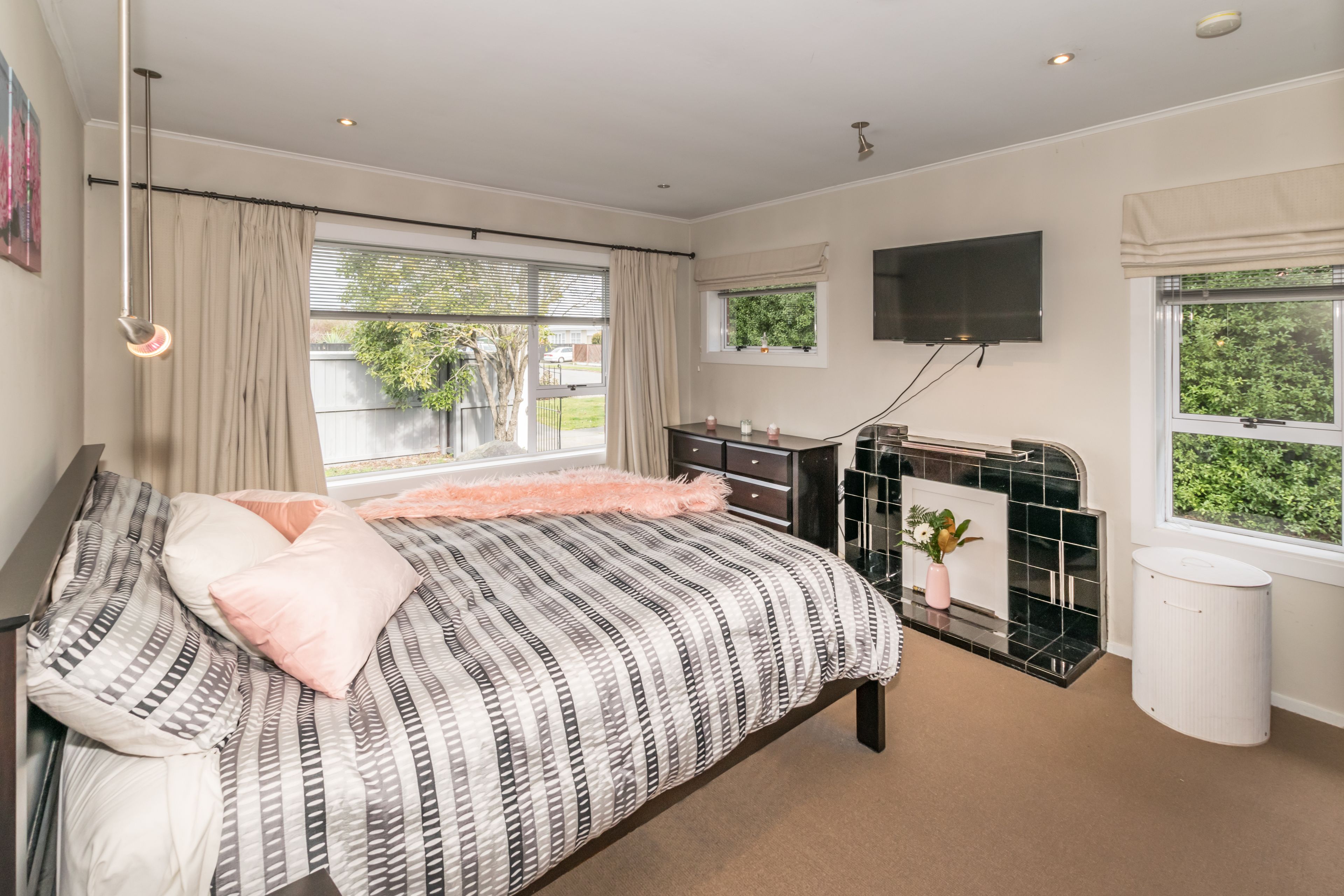 38 Barnes Road, Redwood, Christchurch City