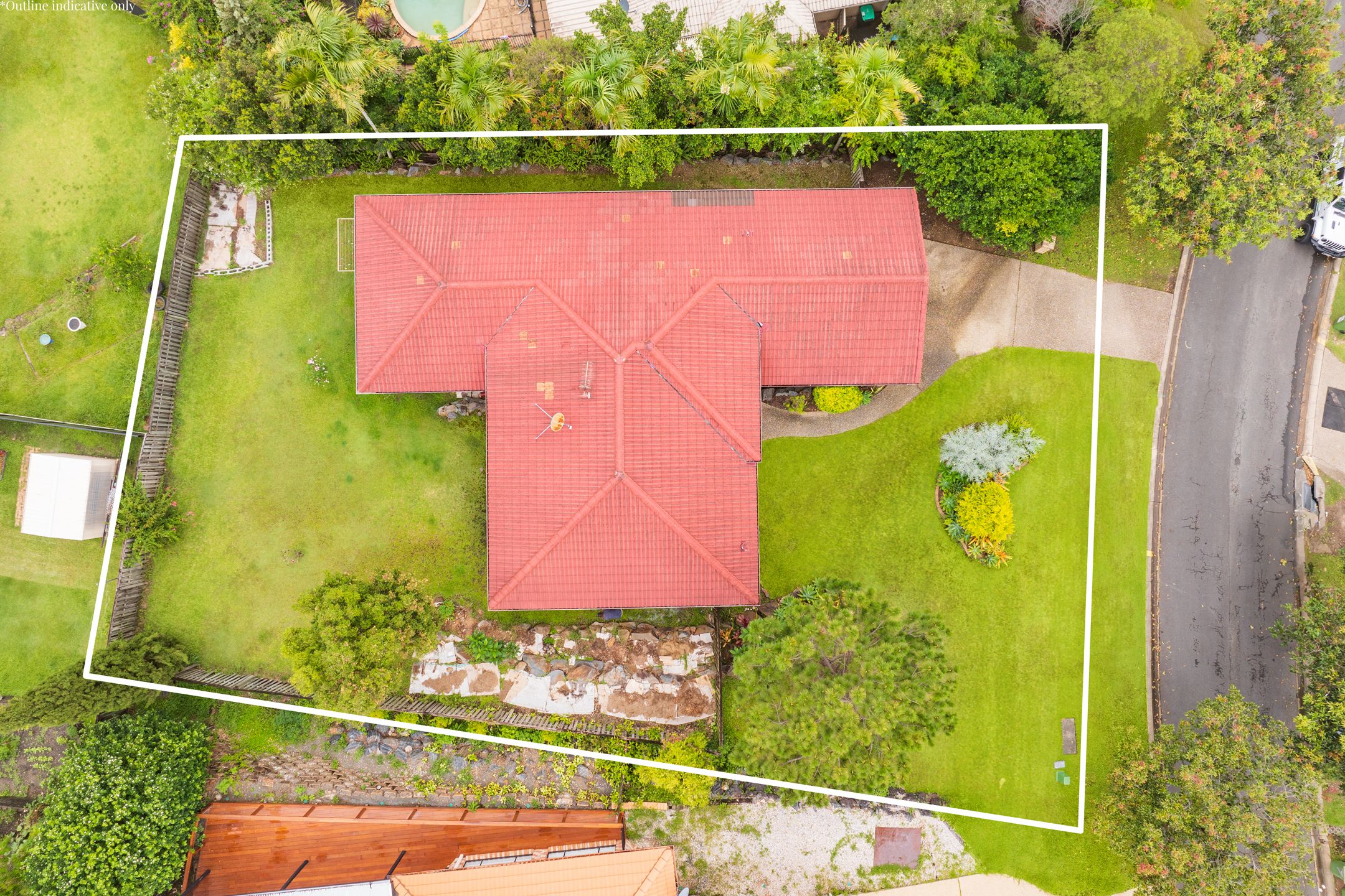 8 Waigeo Street, Pacific Pines, QLD 4211