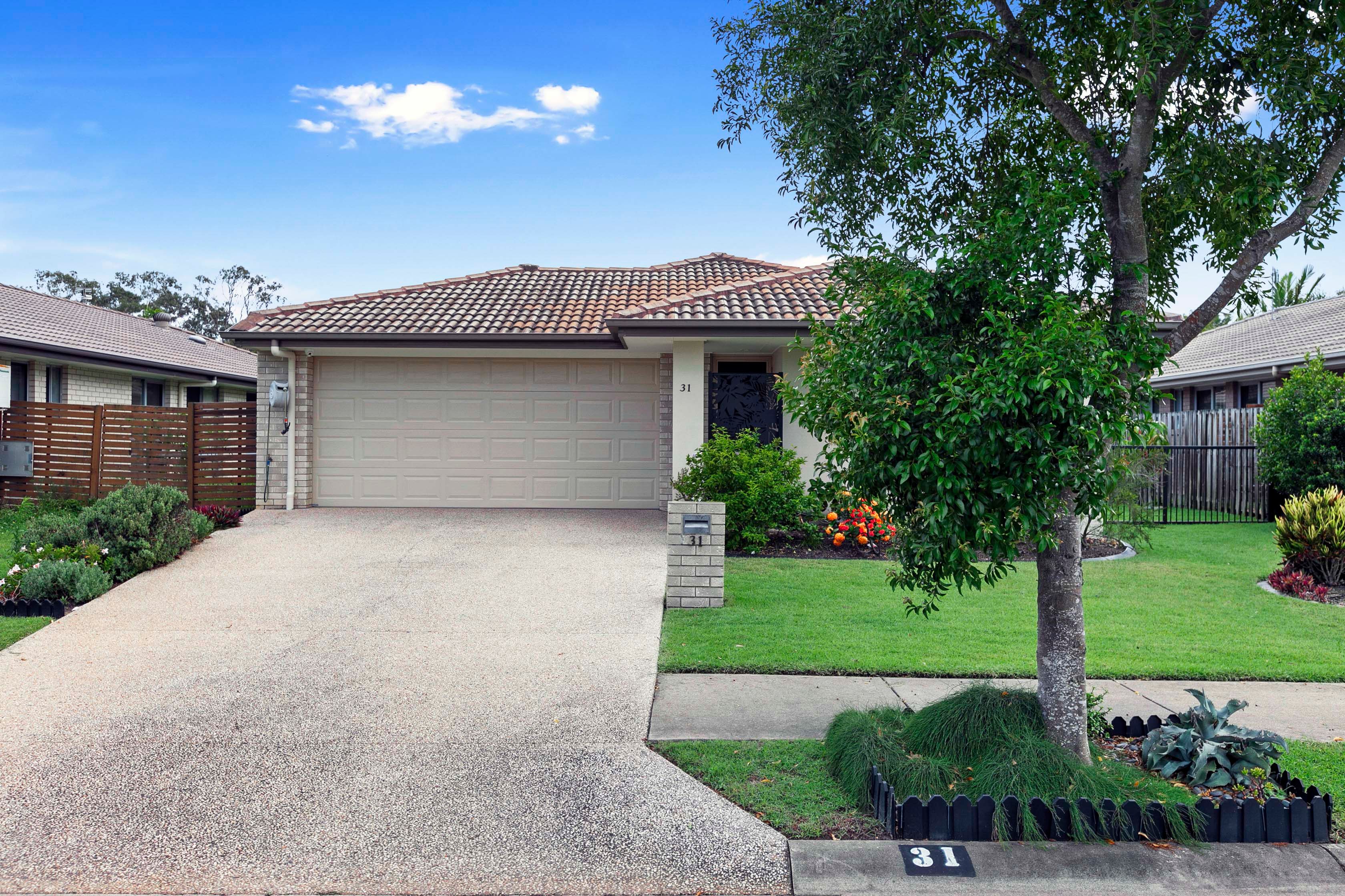 31 Oxley Circuit, Urraween QLD 4655