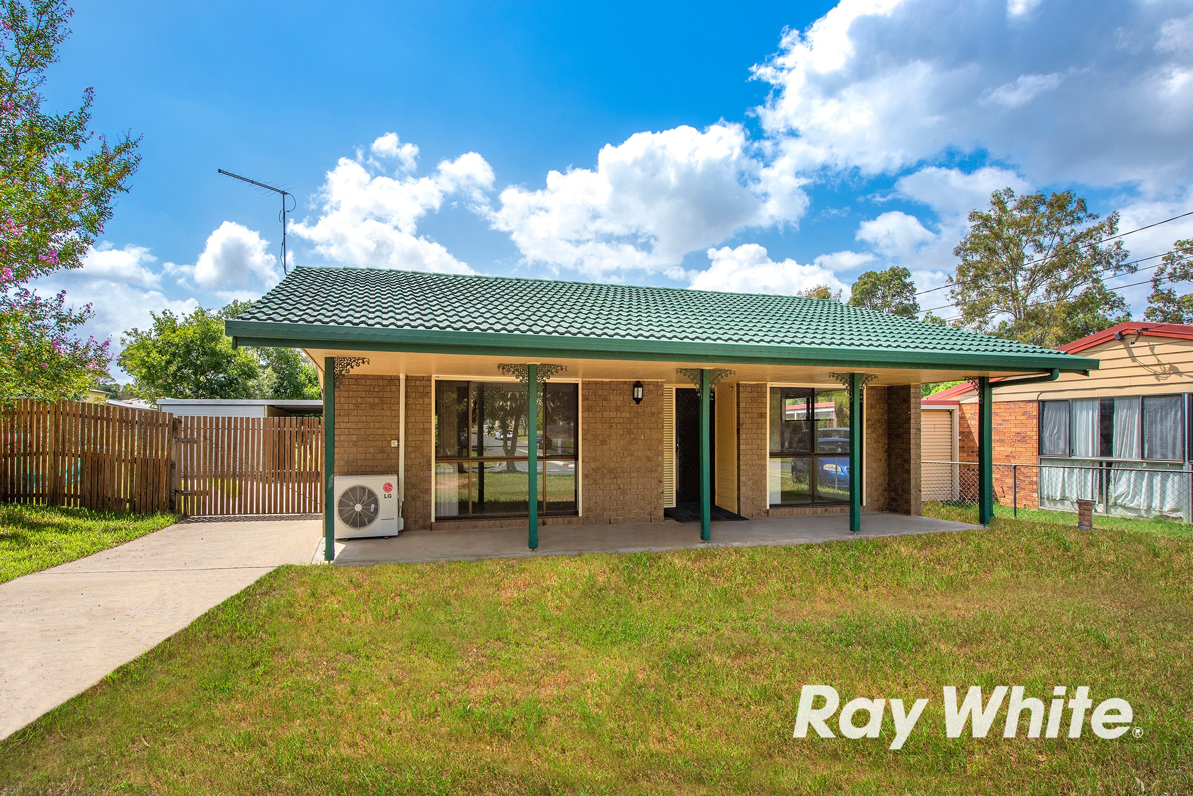 6 Polaris Avenue, Kingston, QLD 4114