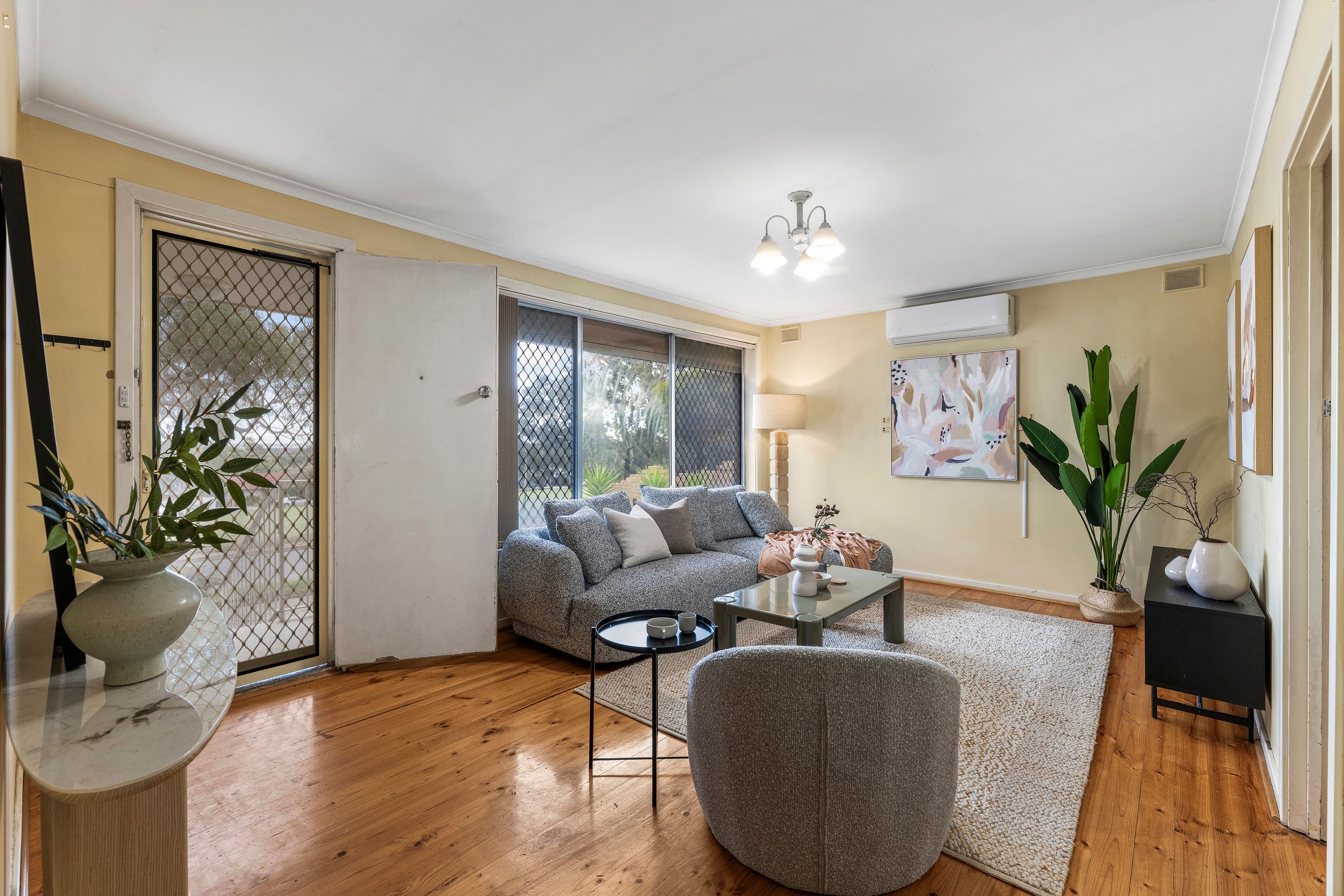 10 Denning Avenue — photo 3 of 16