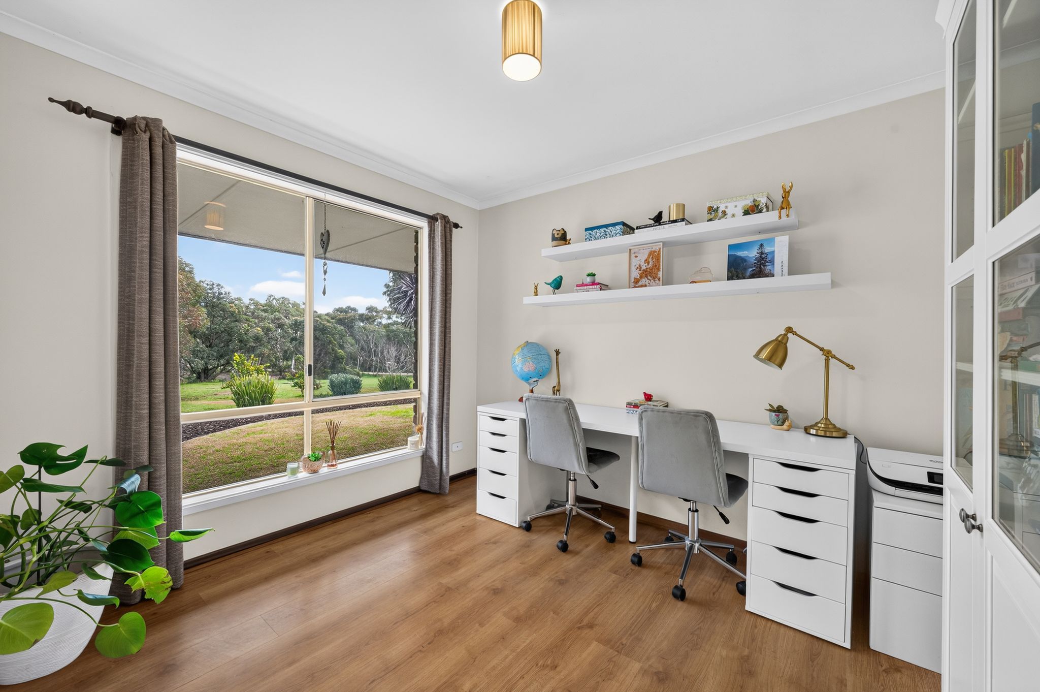 8 Rounsevell Road — photo 6 of 15