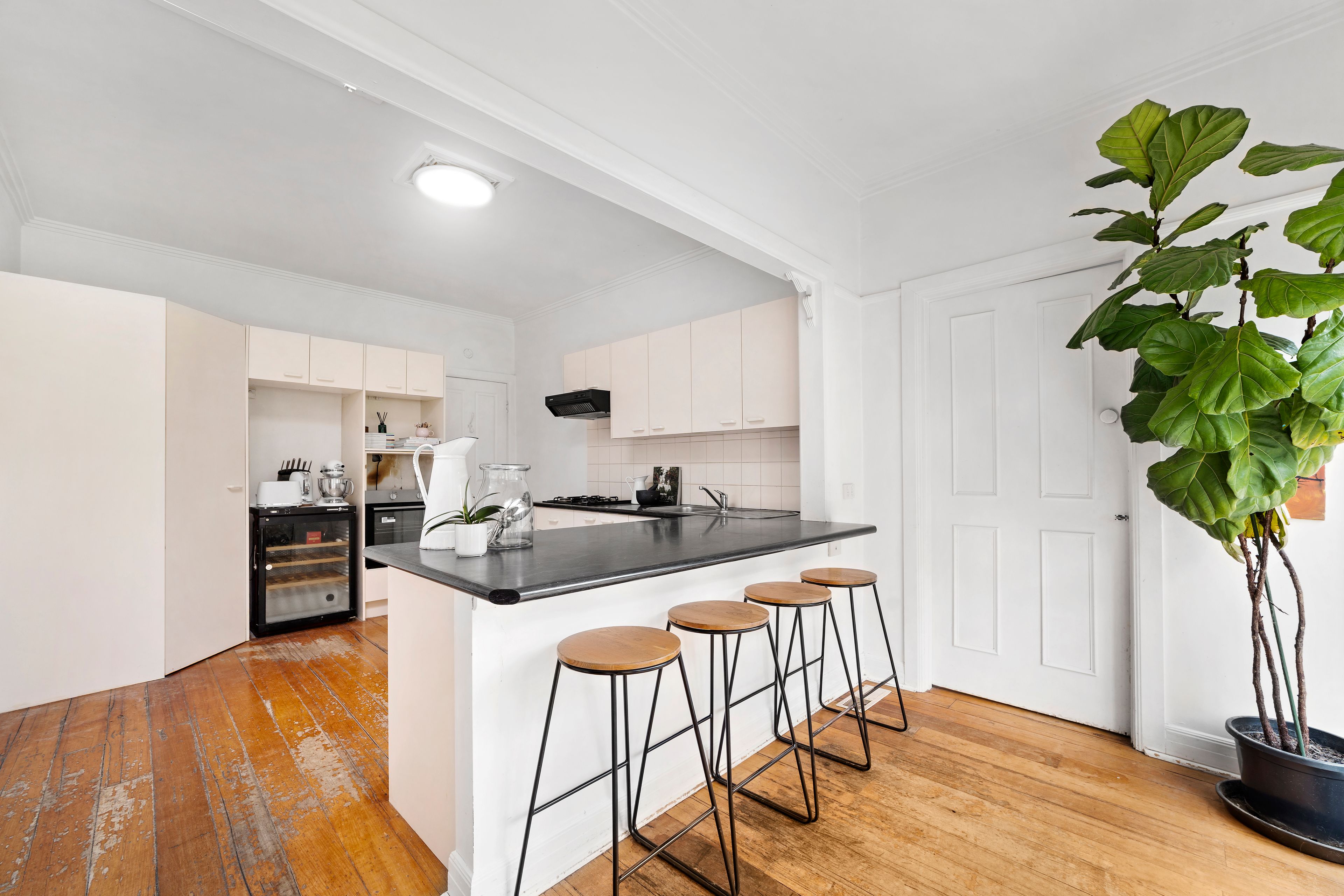 379 Bay Road — photo 6 of 19