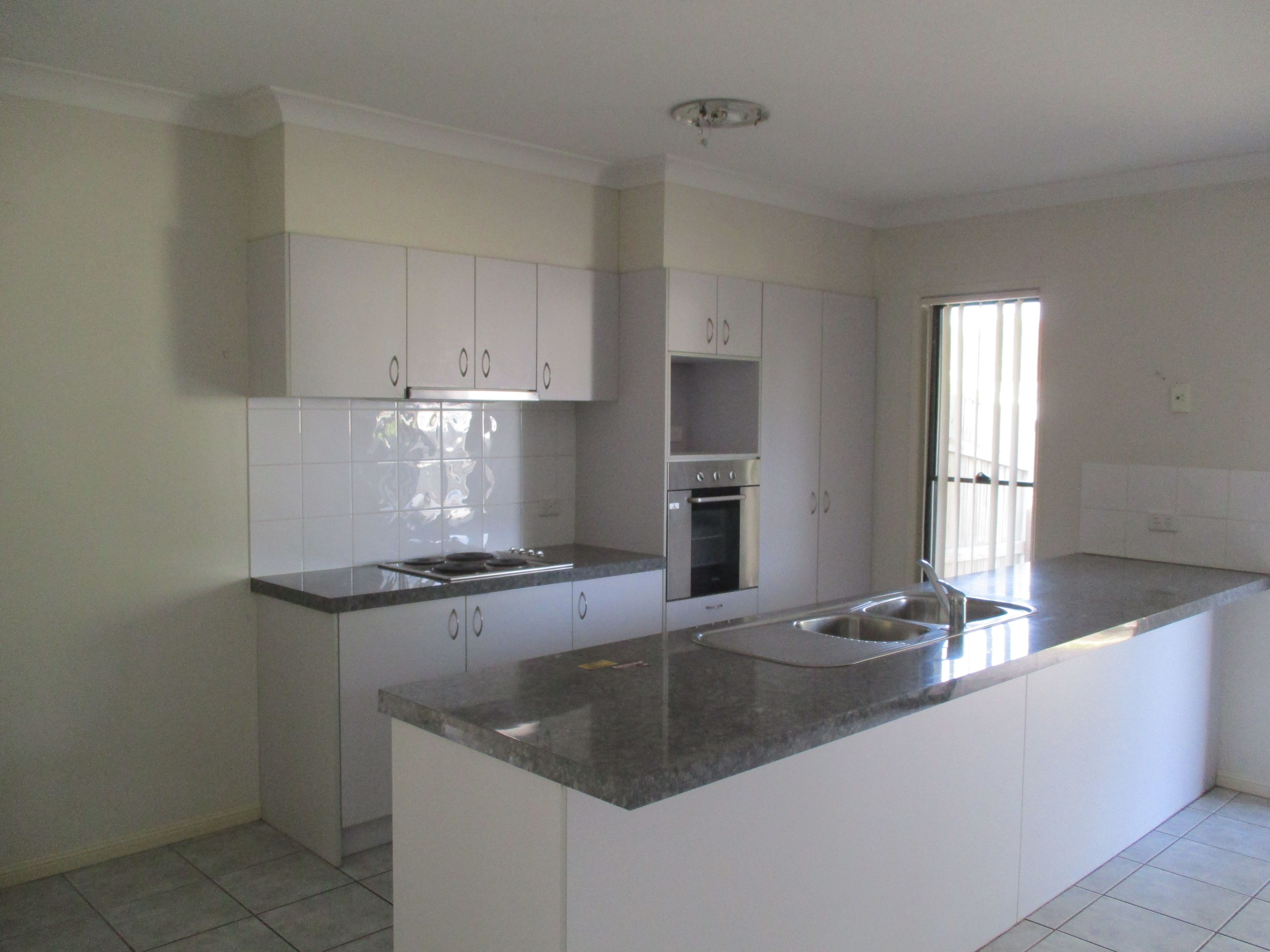 30 Leichhardt Avenue, Rothwell, QLD 4022