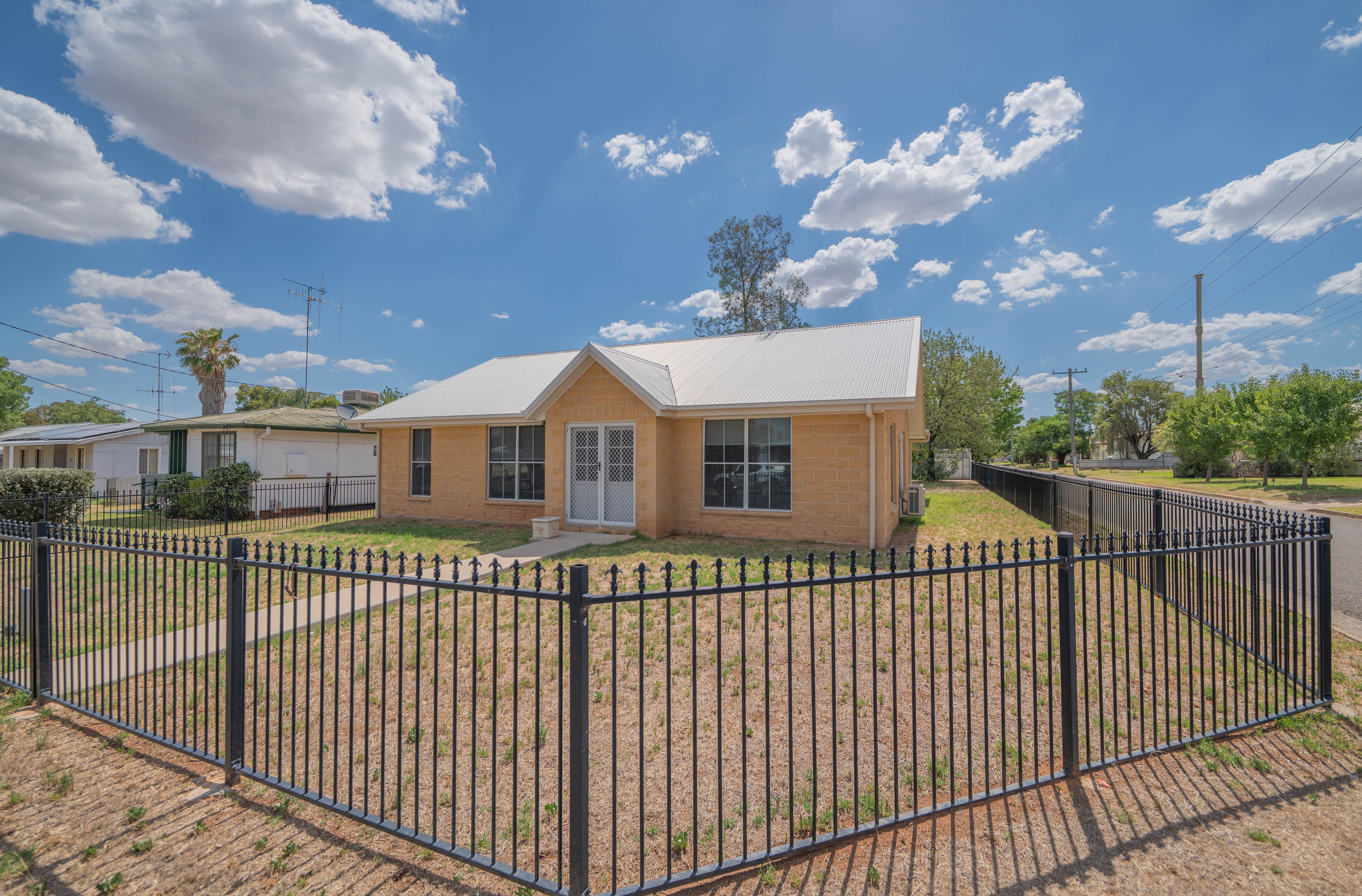 14 Gunn Street, Forbes, NSW 2871